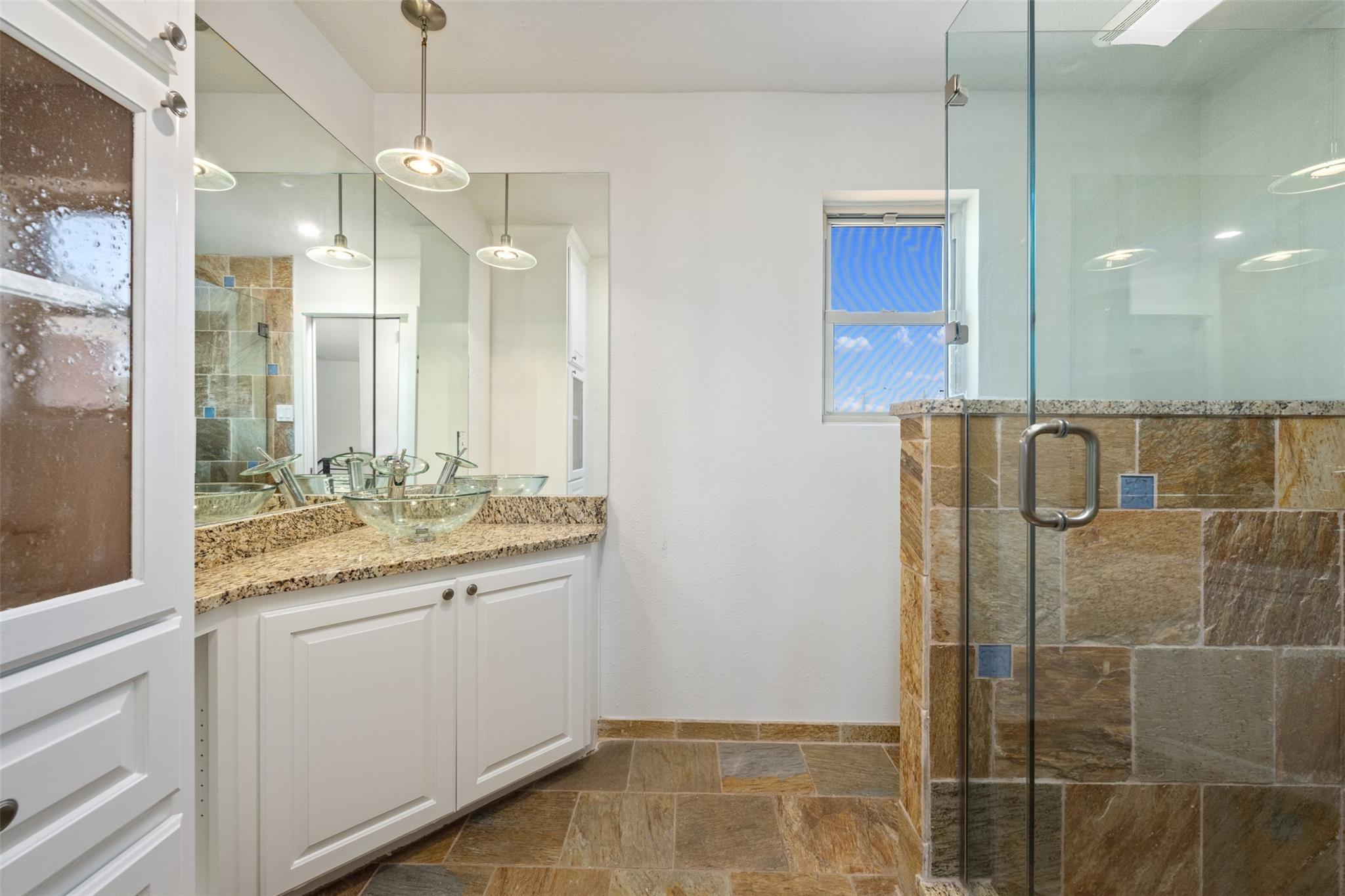 5725 Misty Hill Cv, Austin, TX 78759