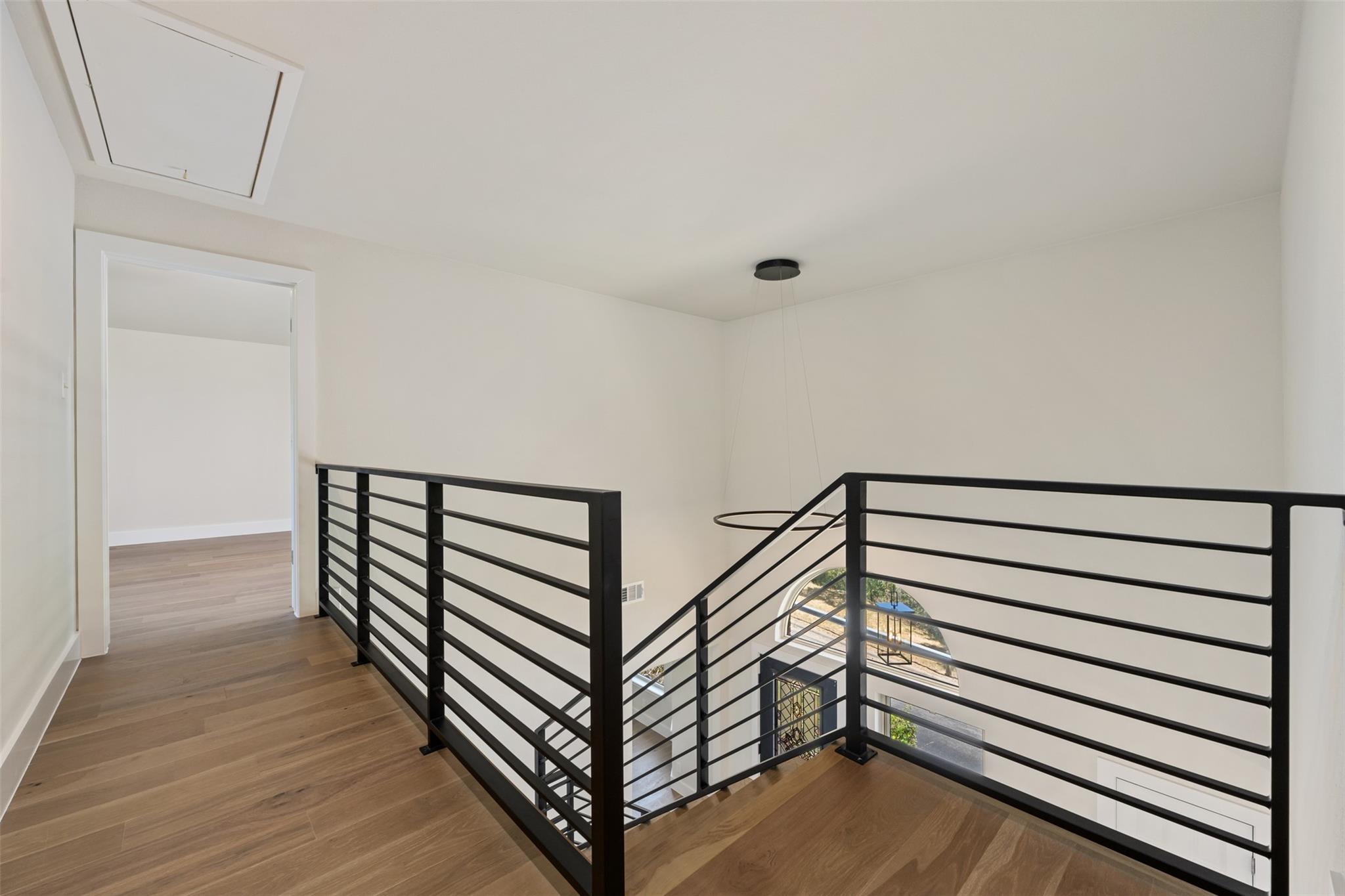 5725 Misty Hill Cv, Austin, TX 78759