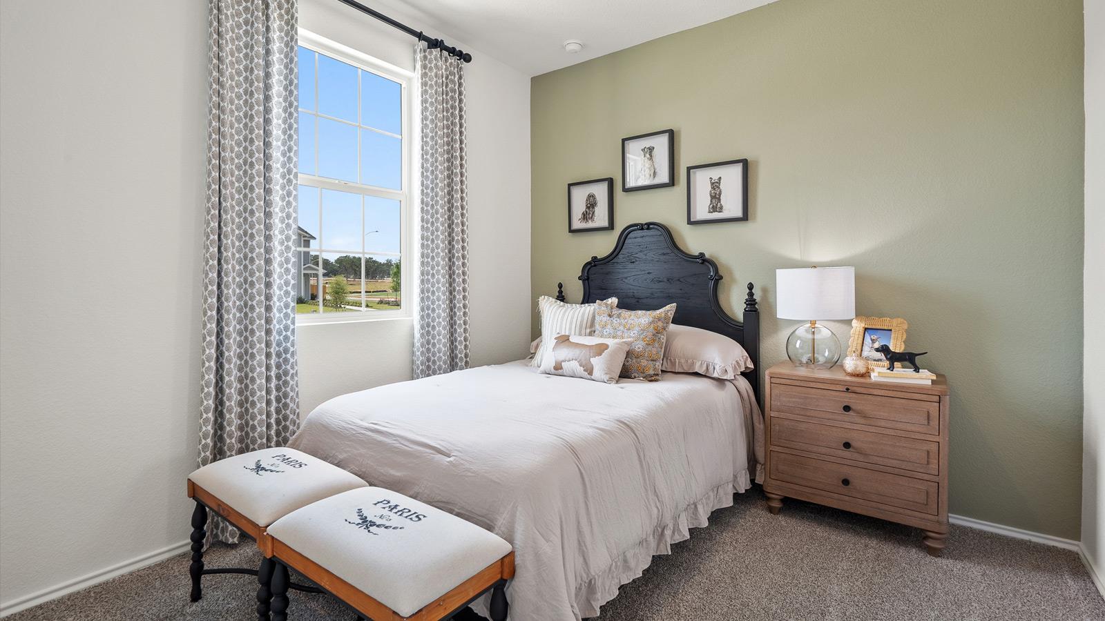 300 SANTO DOMINGO Rd, Bastrop, TX 78602