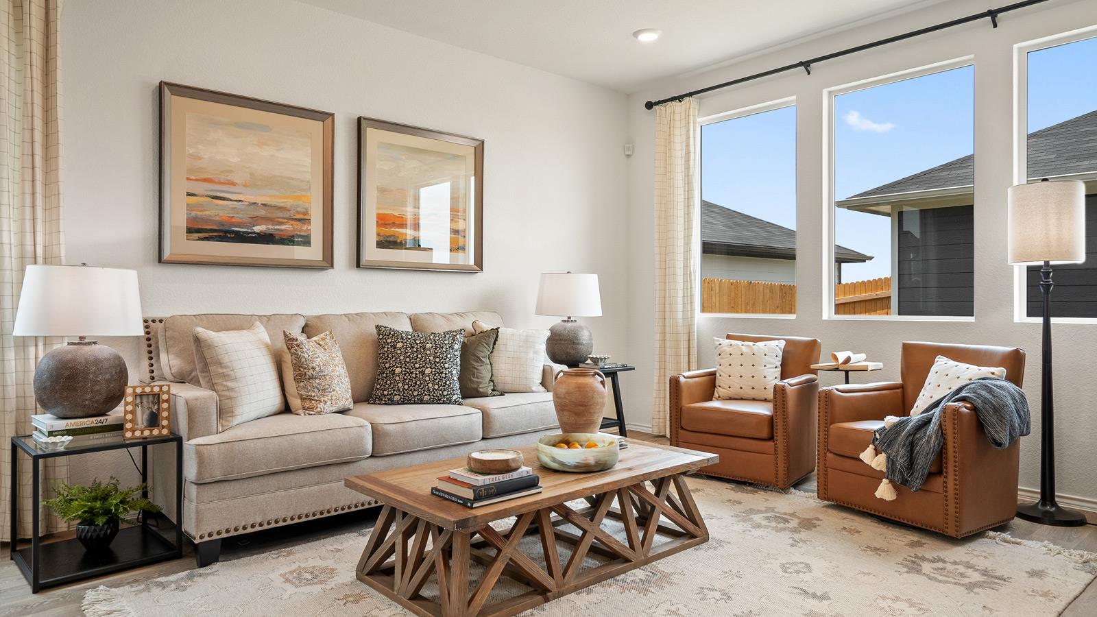 300 SANTO DOMINGO Rd, Bastrop, TX 78602