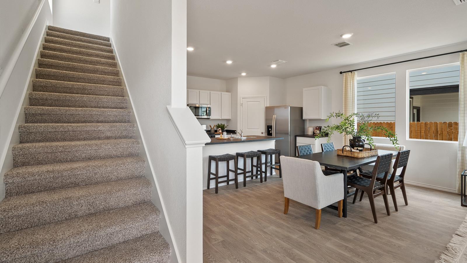 300 SANTO DOMINGO Rd, Bastrop, TX 78602