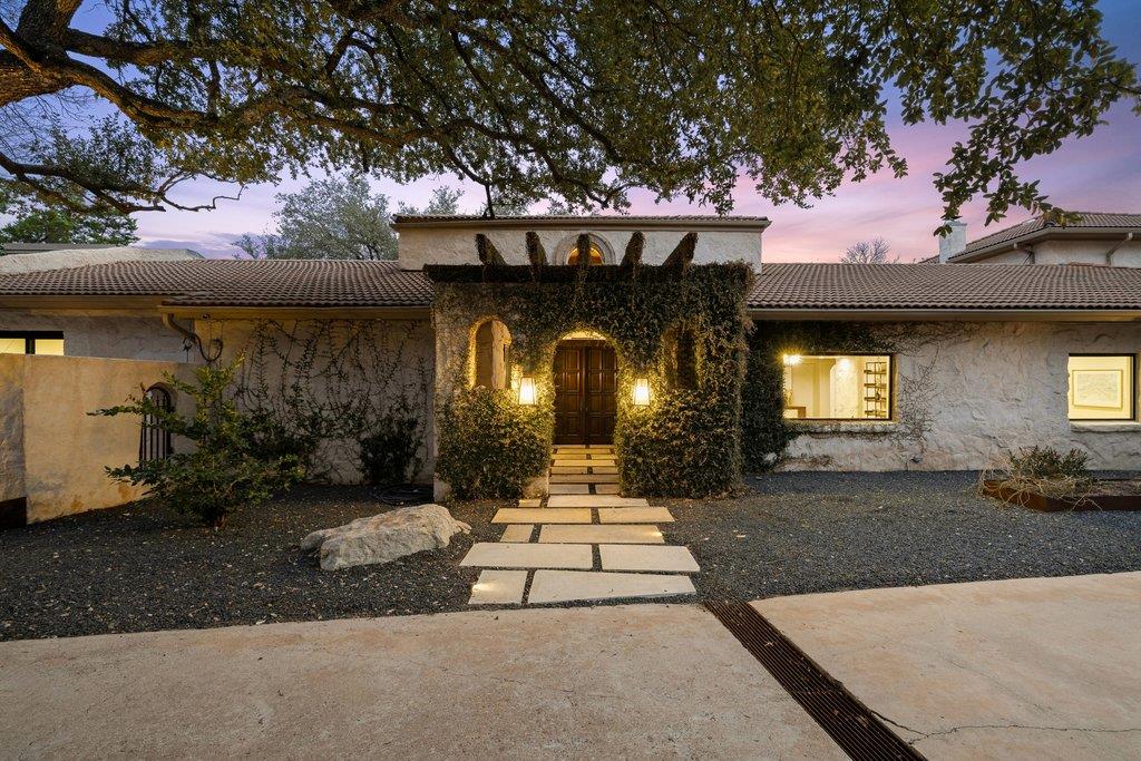 11 Ehrlich Rd, Austin, TX 78746