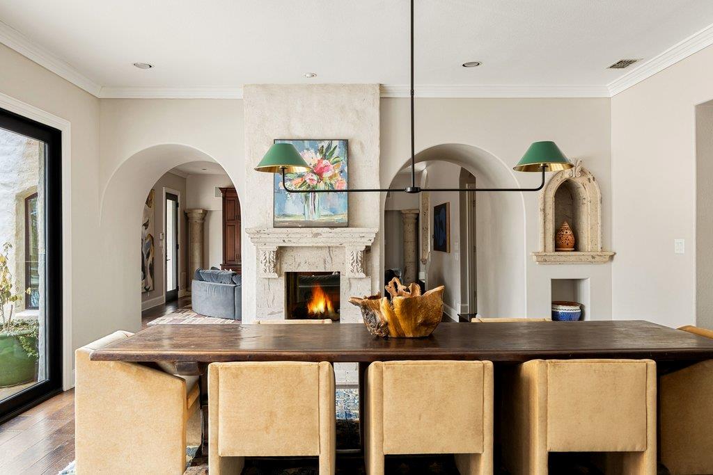 11 Ehrlich Rd, Austin, TX 78746