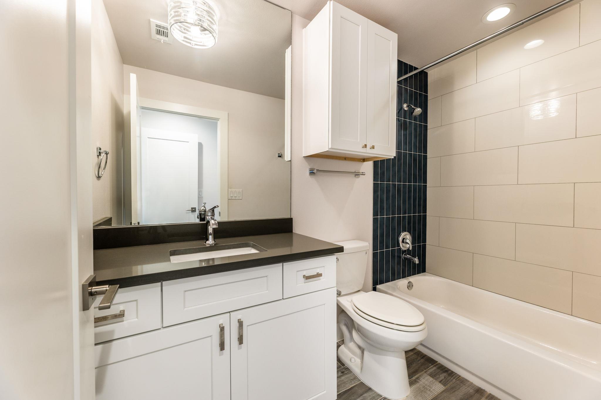 8410 Romney Rd, Austin, TX 78748