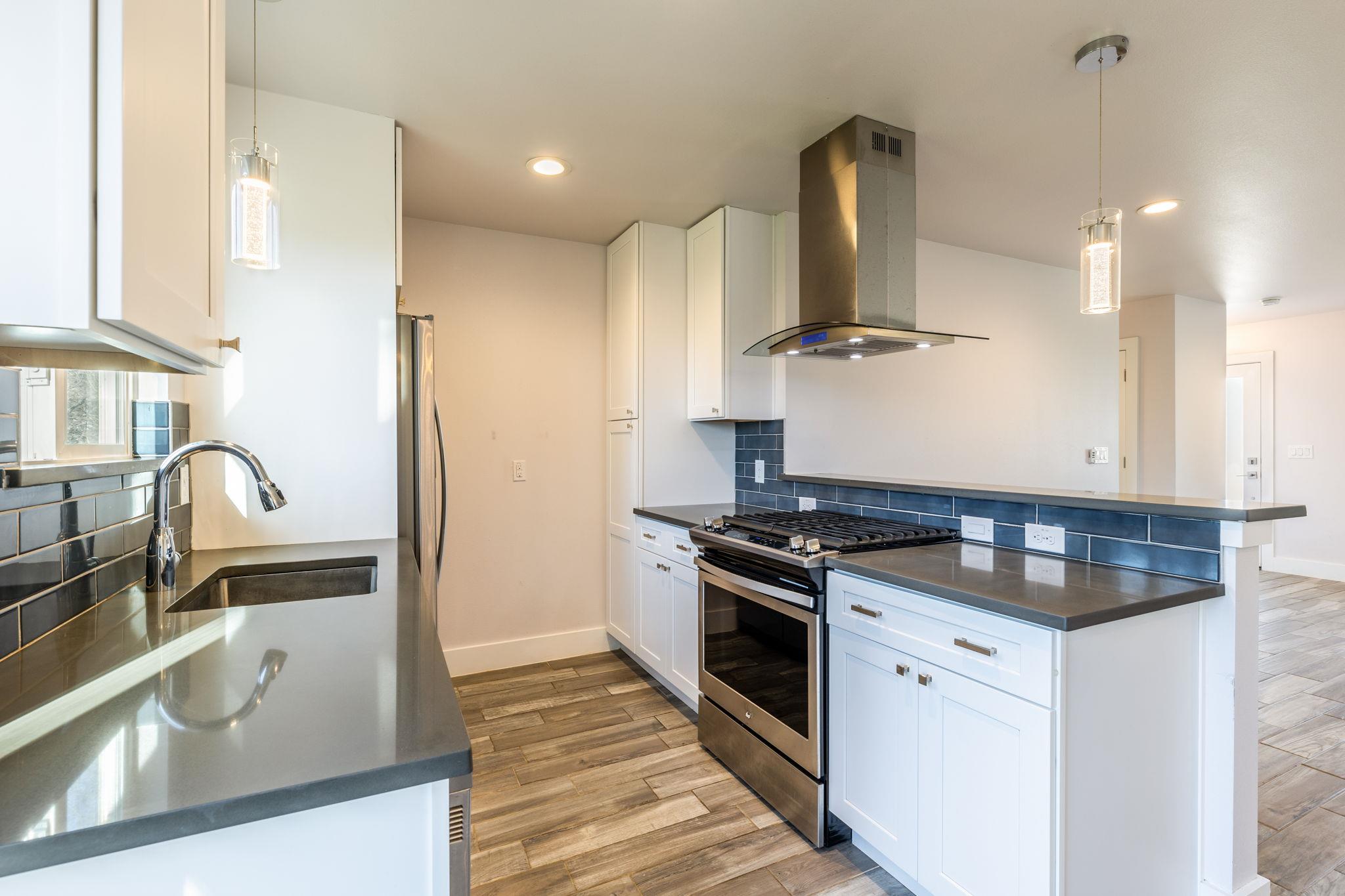 8410 Romney Rd, Austin, TX 78748