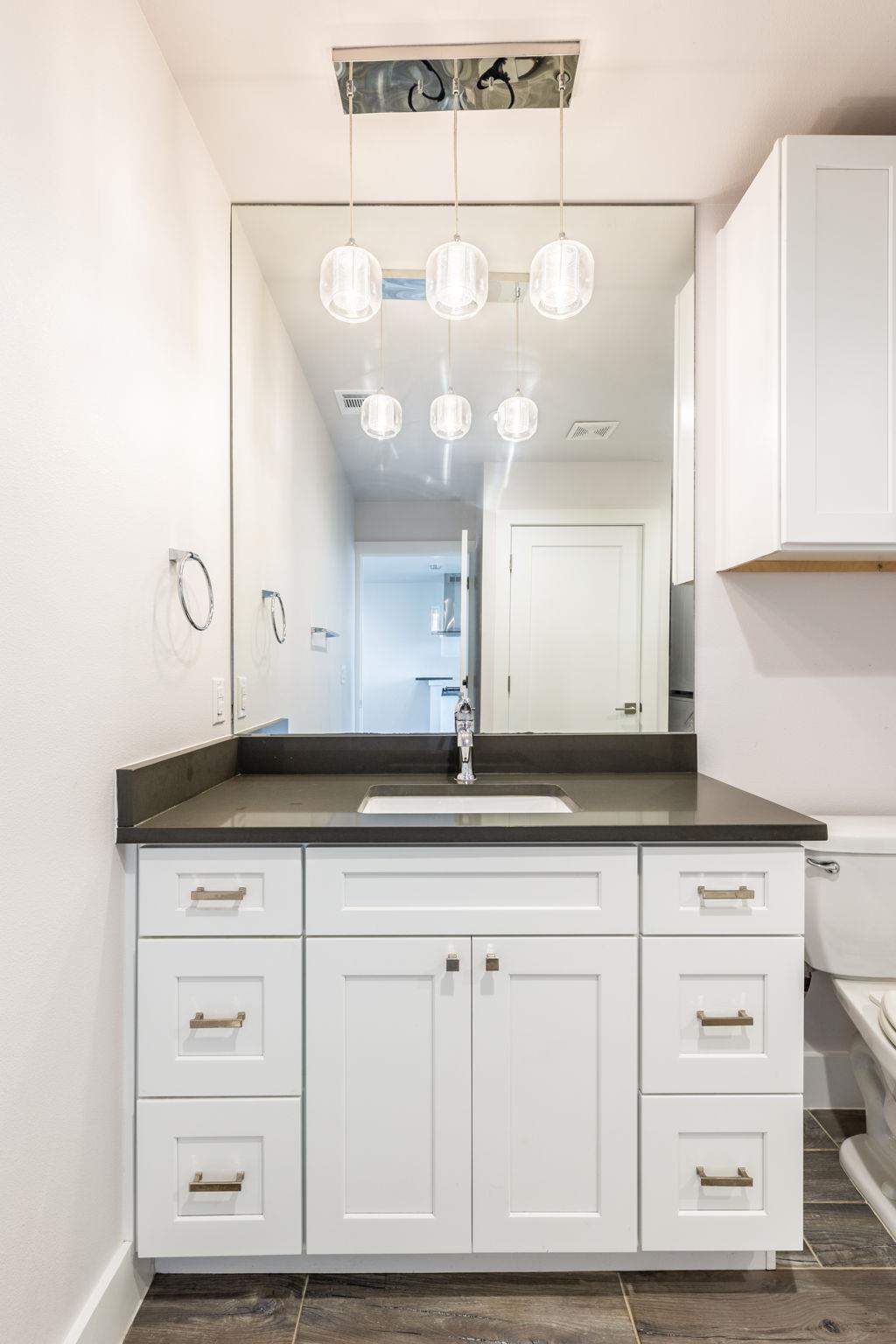 8410 Romney Rd, Austin, TX 78748