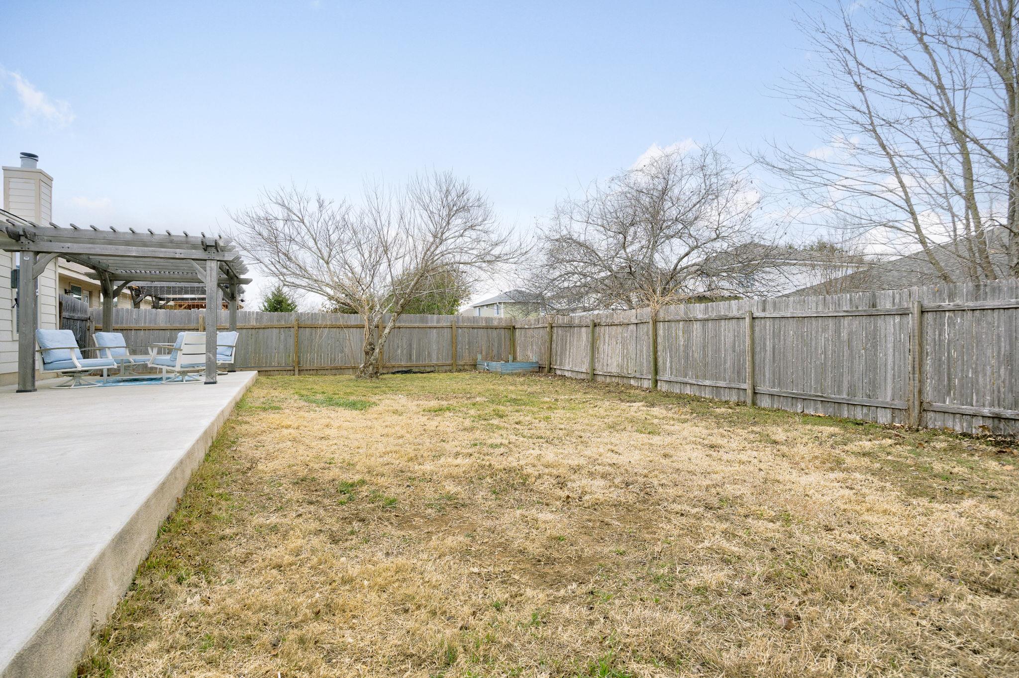 304 Old Peak Rd, Georgetown, TX 78626