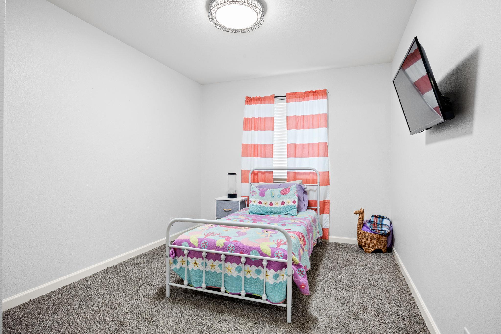 304 Old Peak Rd, Georgetown, TX 78626