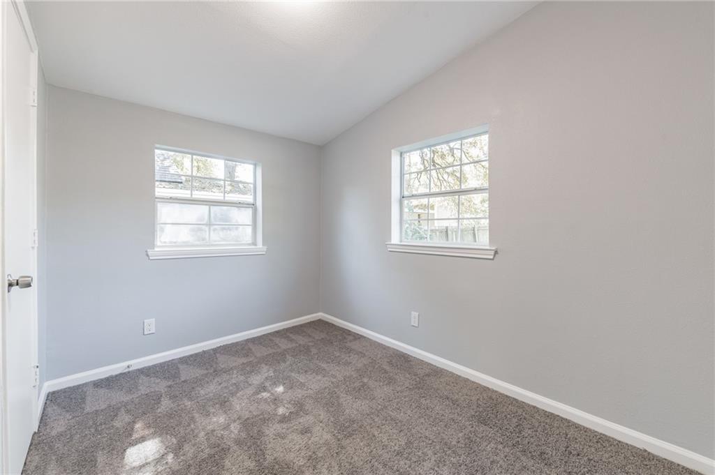 1002 S 2nd St, Temple, TX 76504