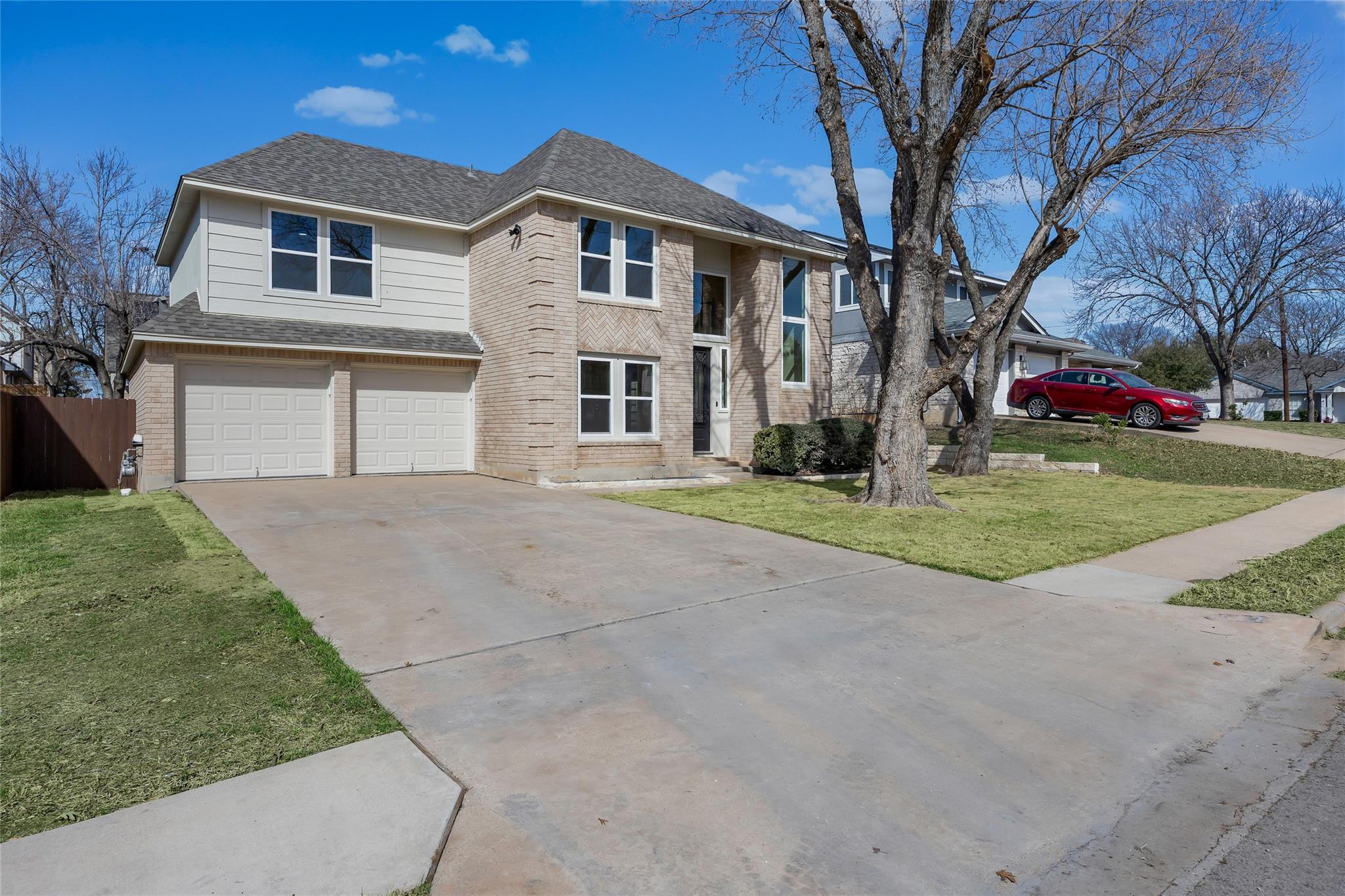 1002 Crestview St, Round Rock, TX 78681