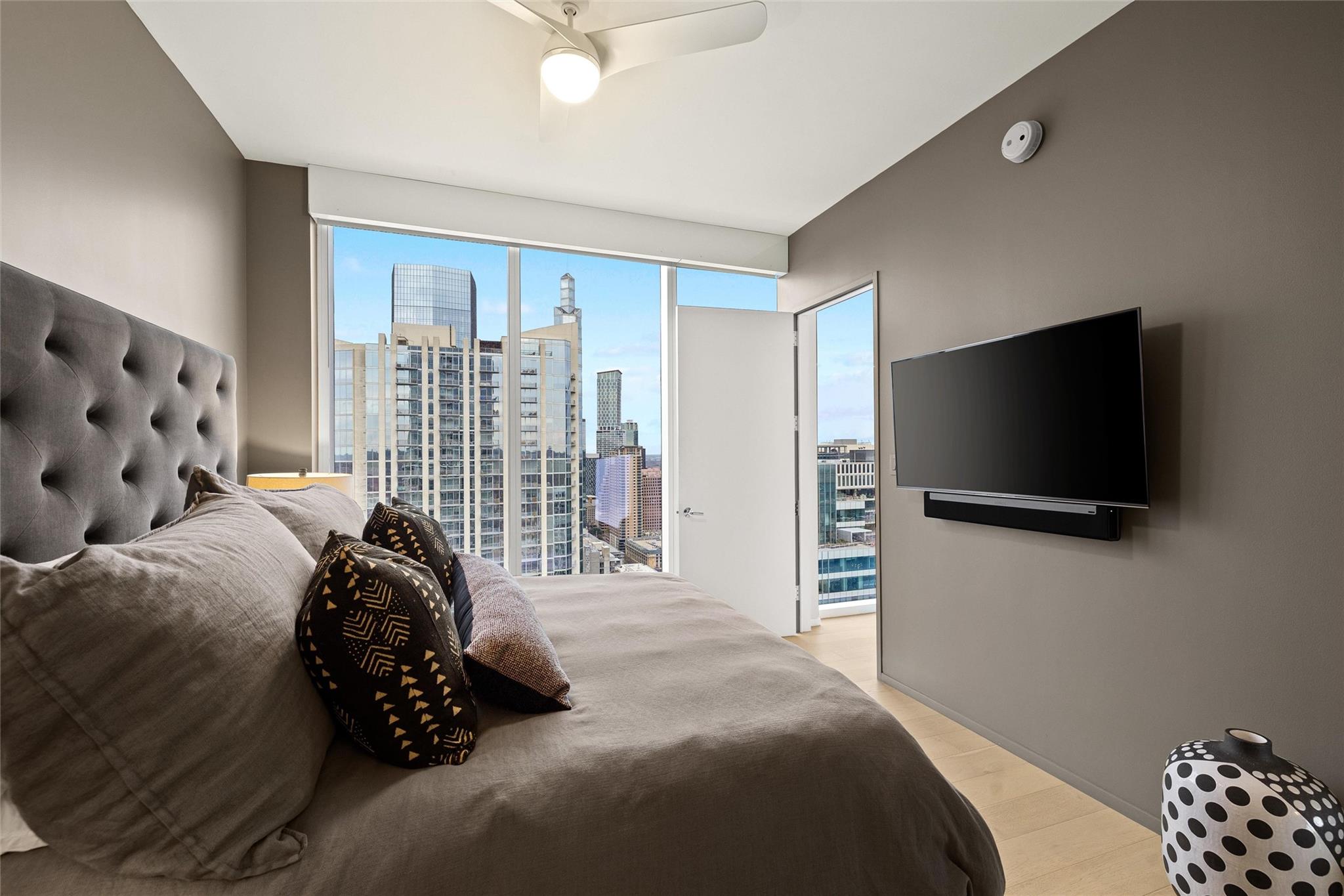 301 West Ave # 3605, Austin, TX 78701