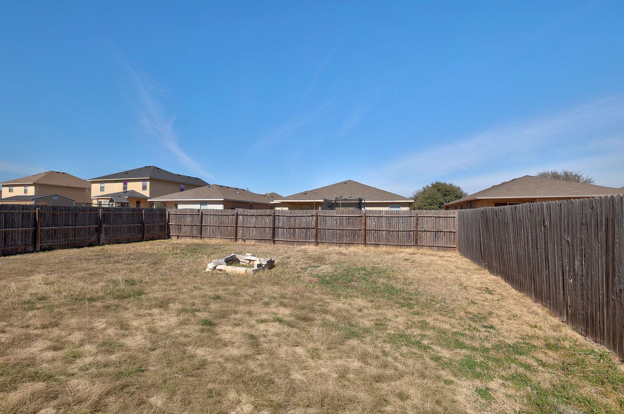 120 Mallard Ln, Leander, TX 78641