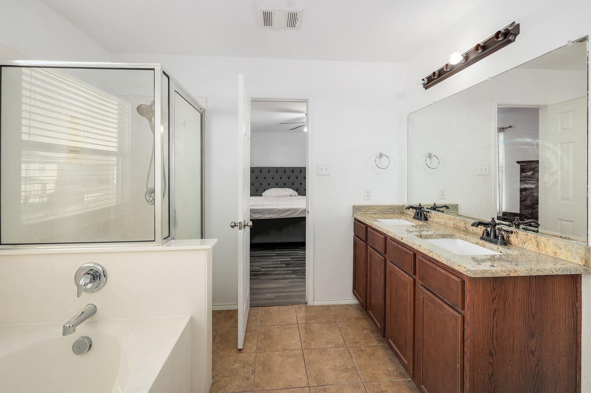 120 Mallard Ln, Leander, TX 78641