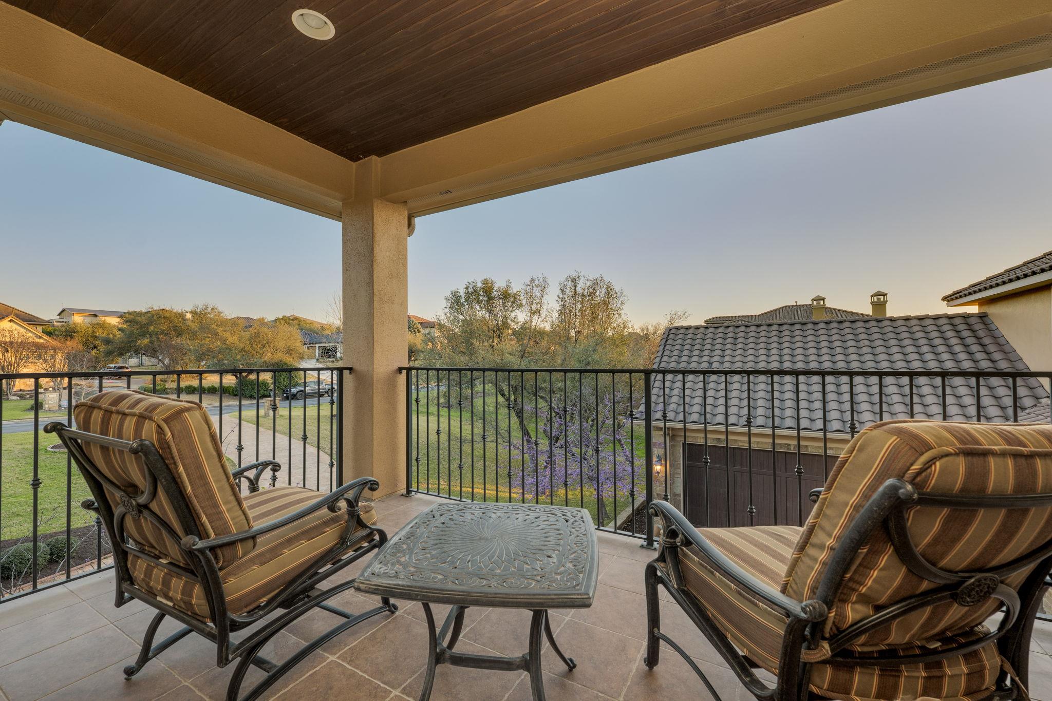 104 Bella Strada Cv, Austin, TX 78734