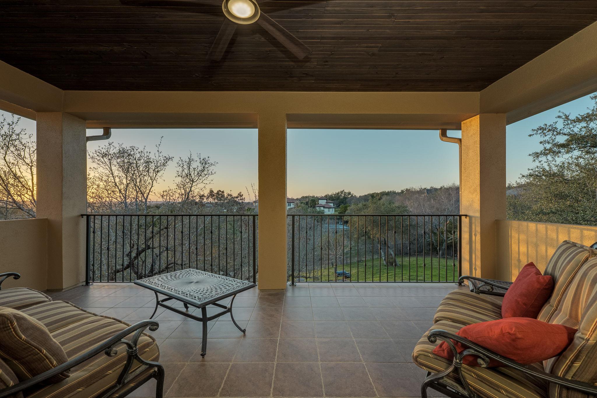 104 Bella Strada Cv, Austin, TX 78734