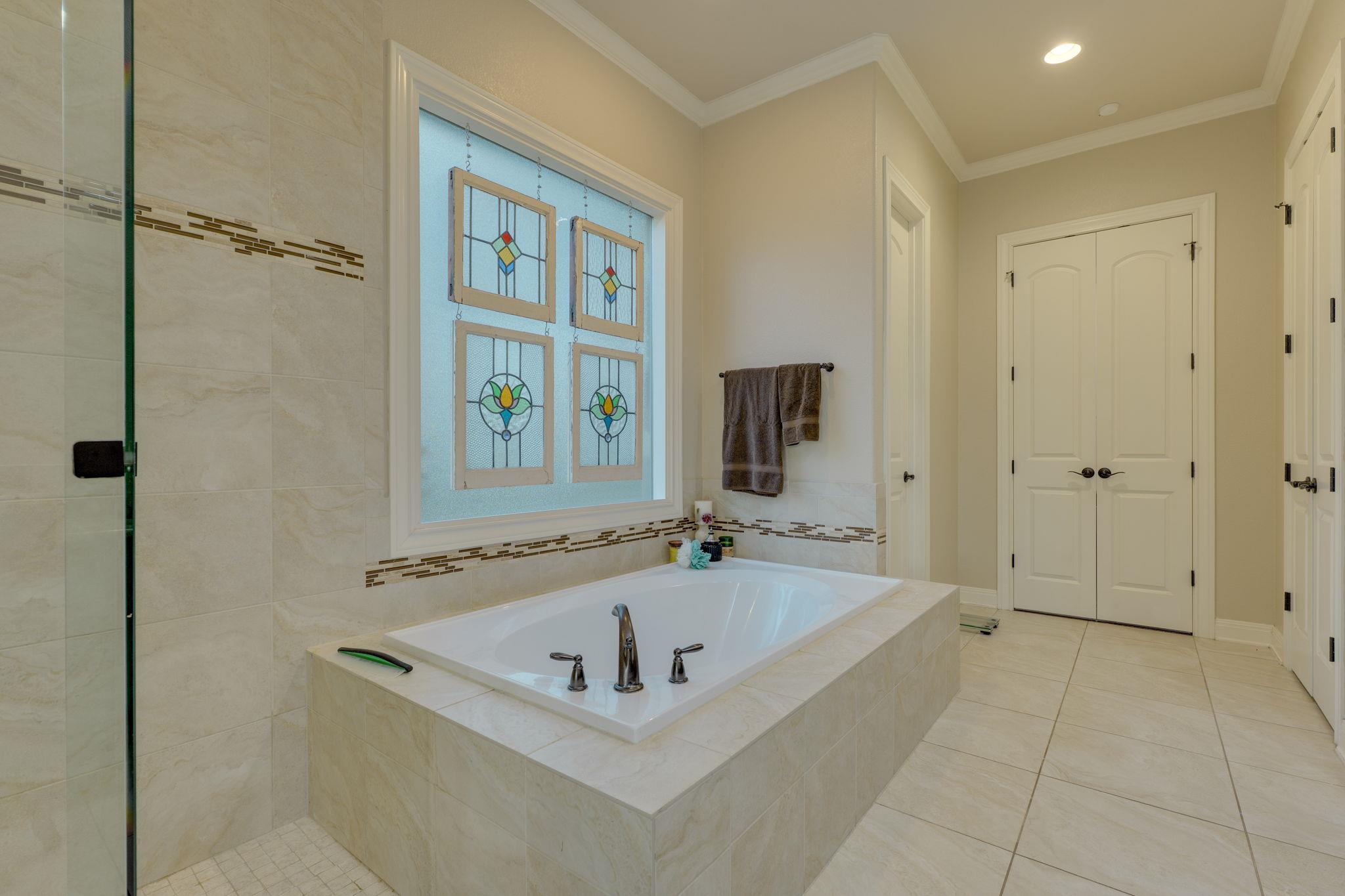 104 Bella Strada Cv, Austin, TX 78734