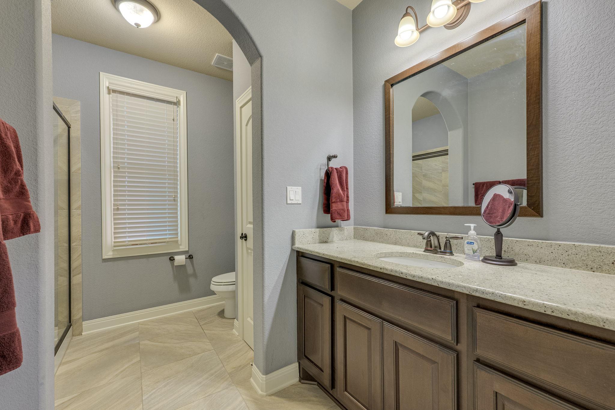 104 Bella Strada Cv, Austin, TX 78734