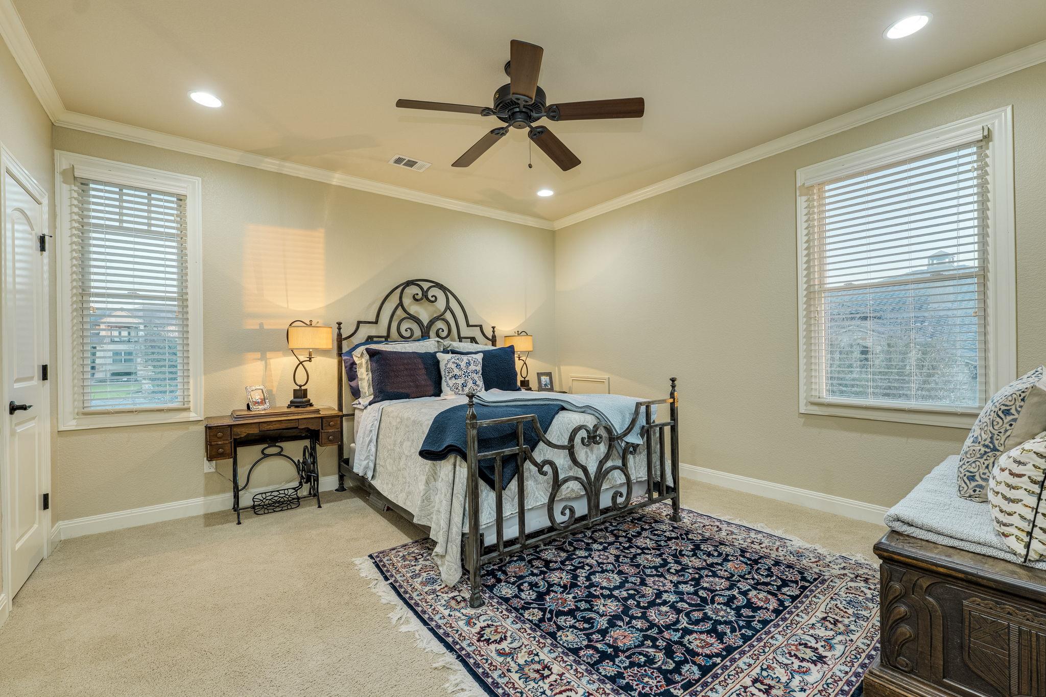 104 Bella Strada Cv, Austin, TX 78734