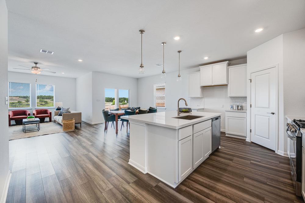 200 Childress St, Hutto, TX 78634