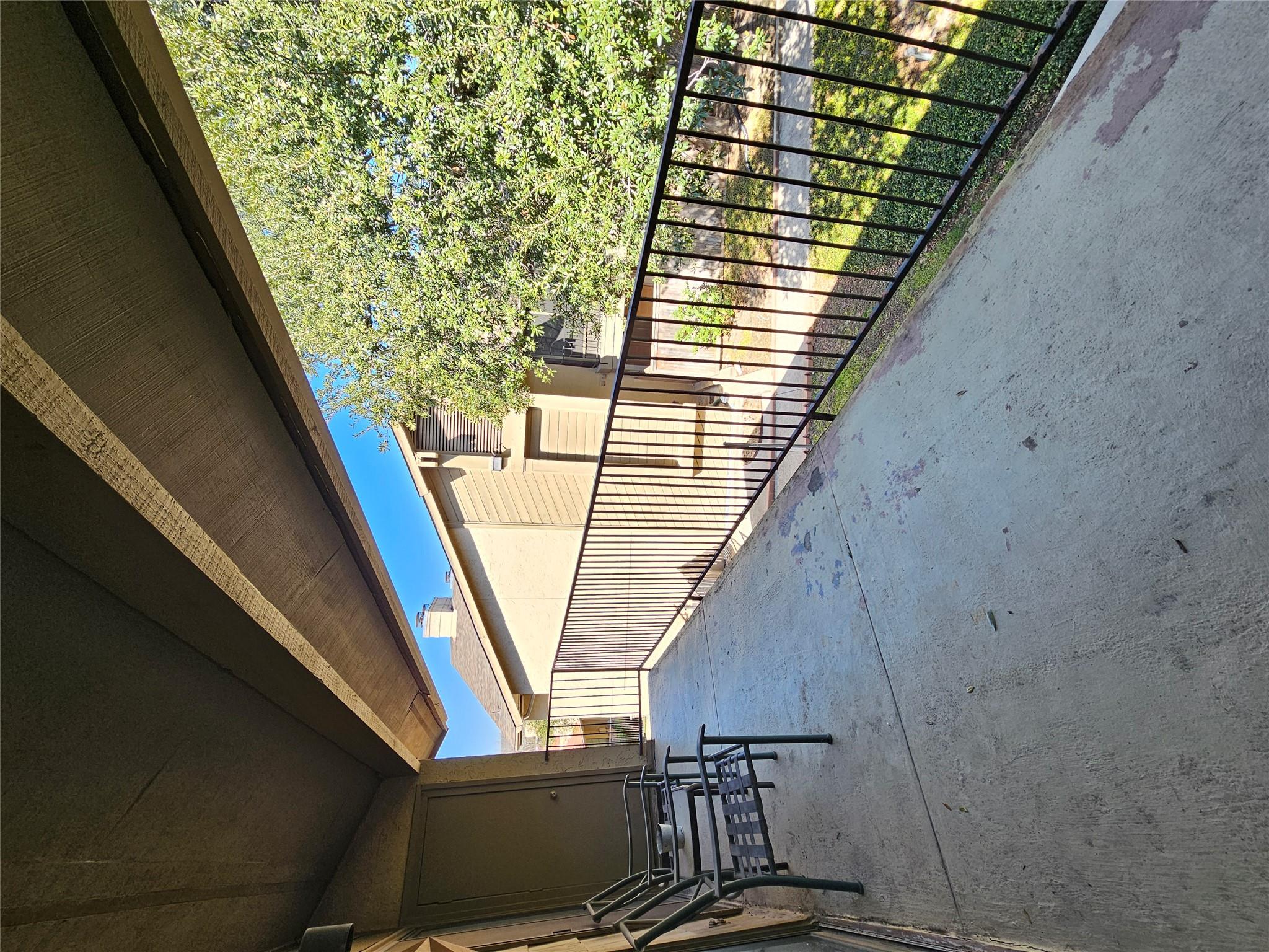 1202 Thorpe Ln # 604, San Marcos, TX 78666