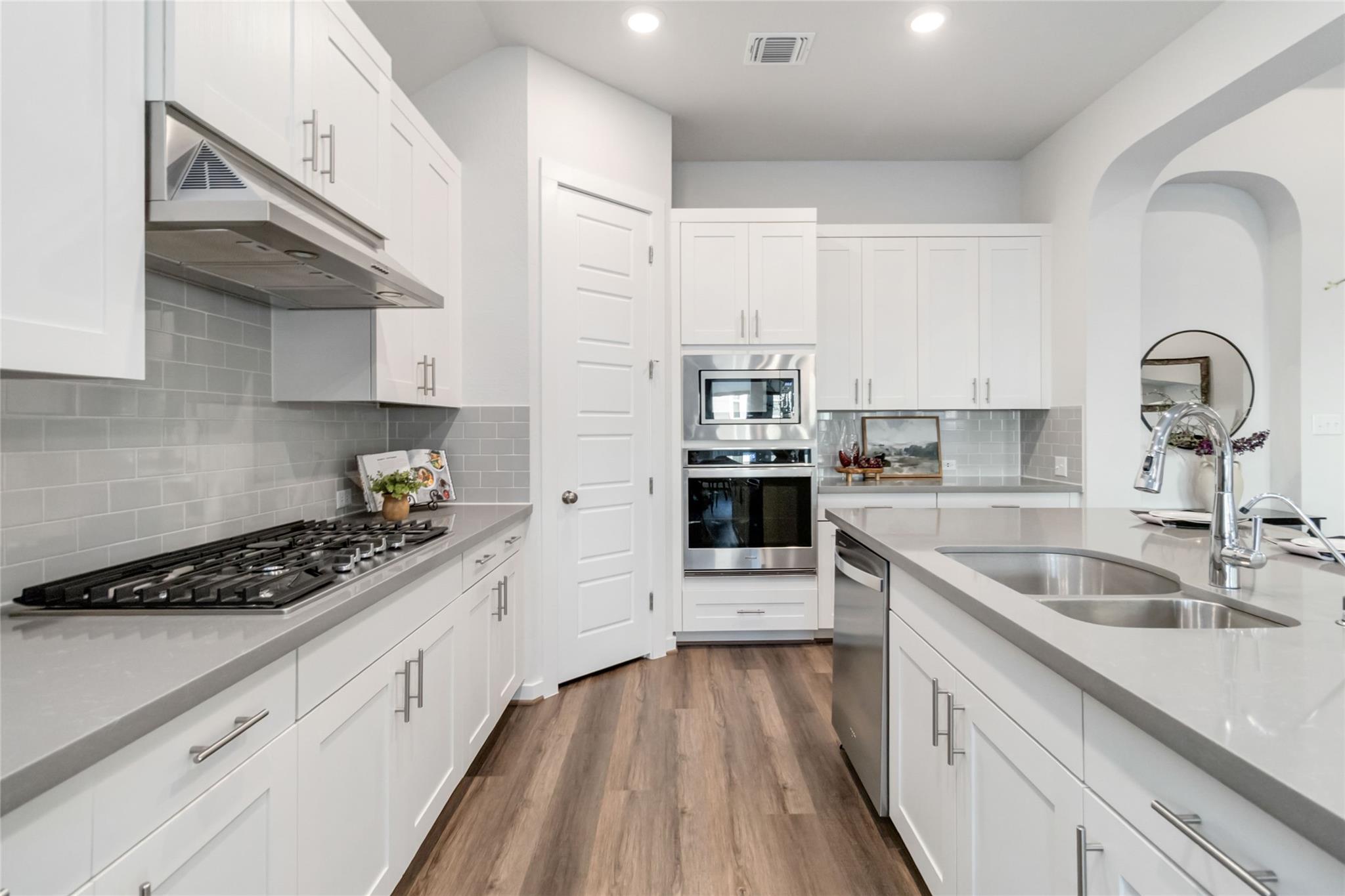 158 Sumter Way, Kyle, TX 78640