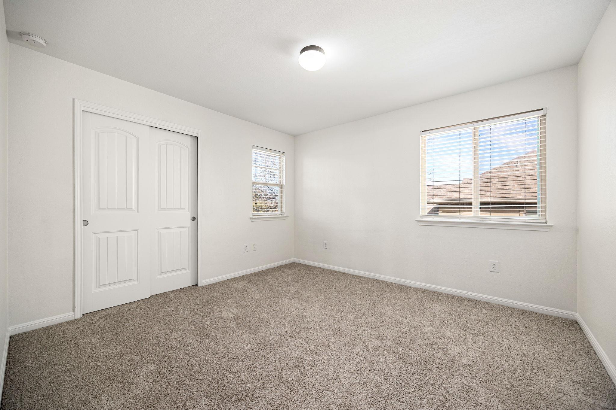 304 Santa Maria St, Georgetown, TX 78628