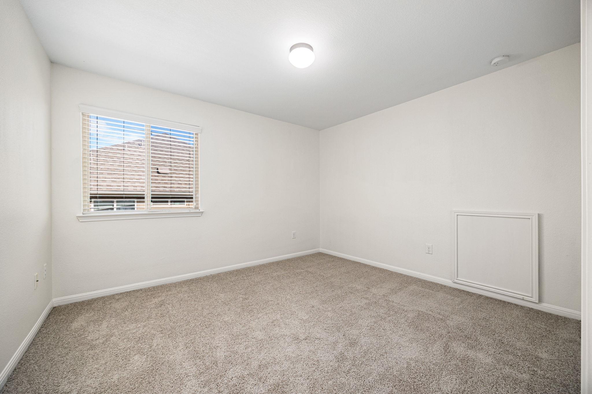 304 Santa Maria St, Georgetown, TX 78628