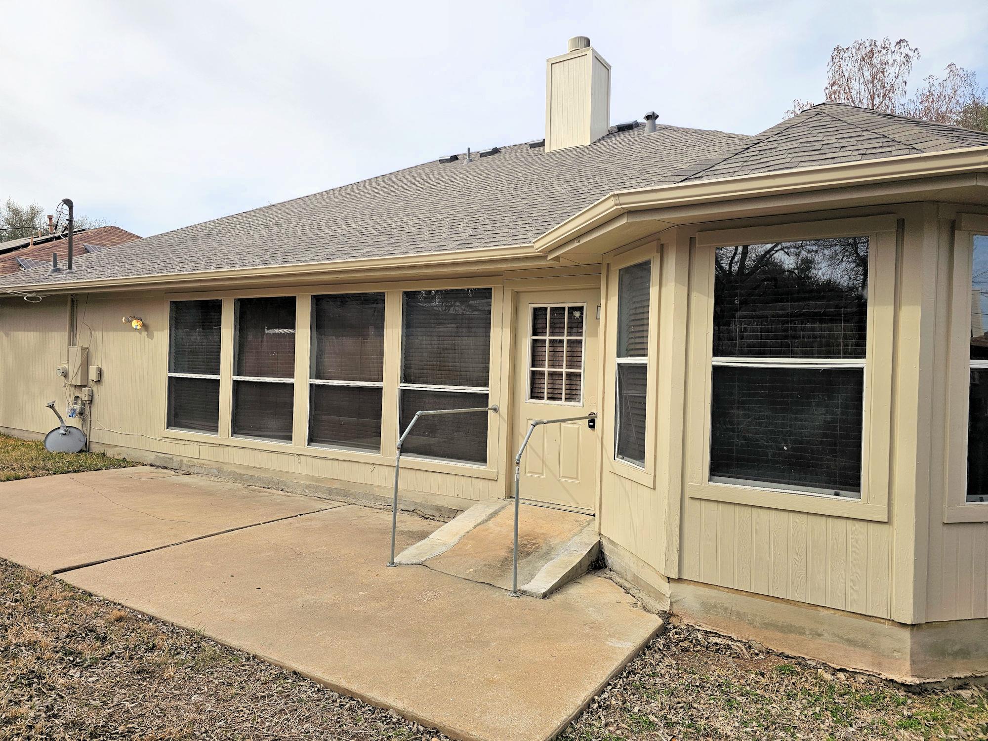 1910 Balsam Way, Round Rock, TX 78665