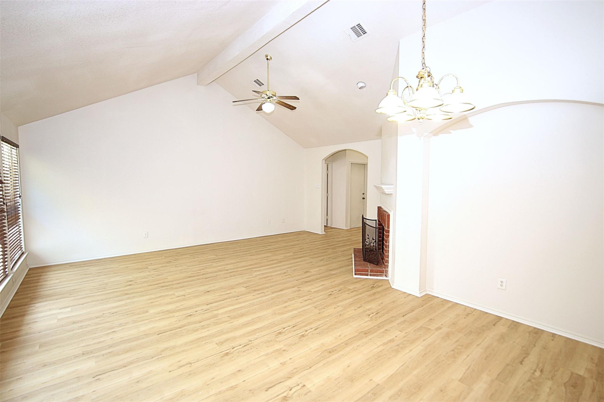 1910 Balsam Way, Round Rock, TX 78665