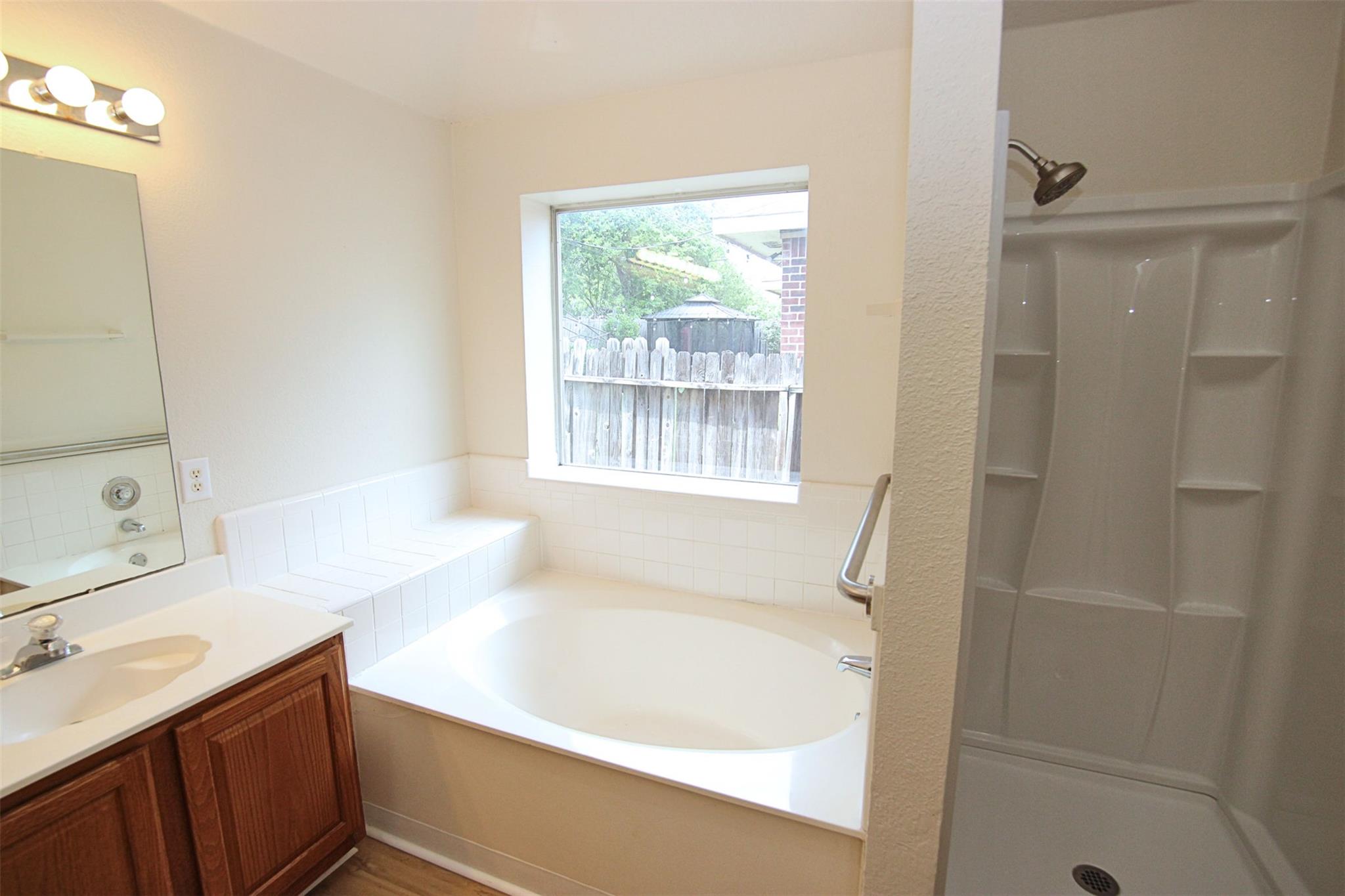 1910 Balsam Way, Round Rock, TX 78665