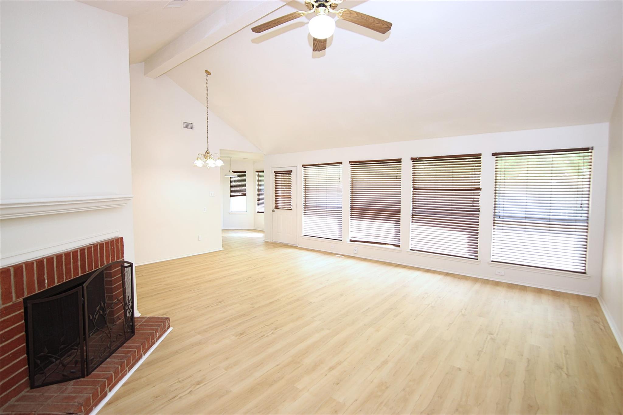 1910 Balsam Way, Round Rock, TX 78665