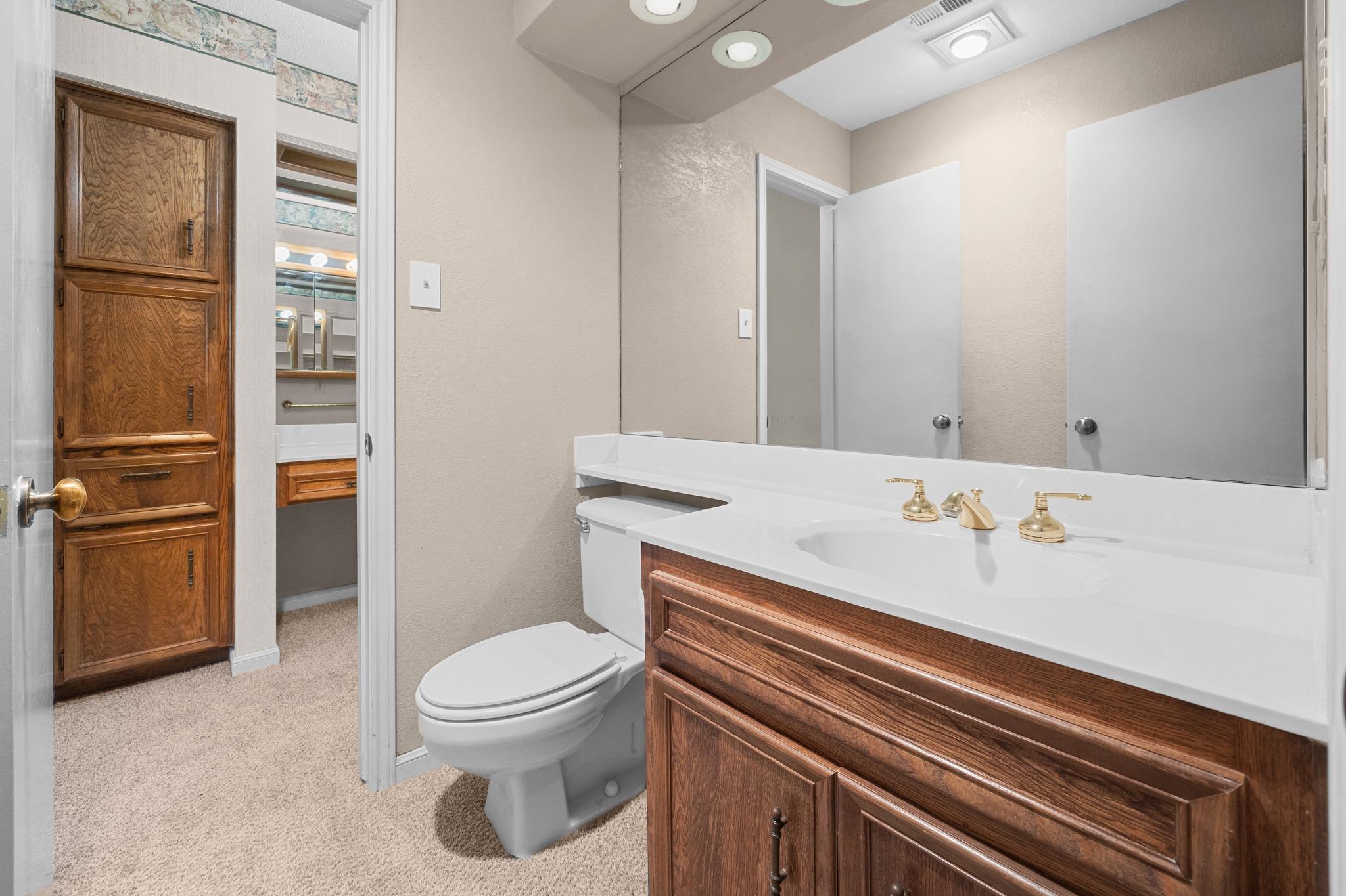 9518 Topridge Dr # 28, Austin, TX 78750