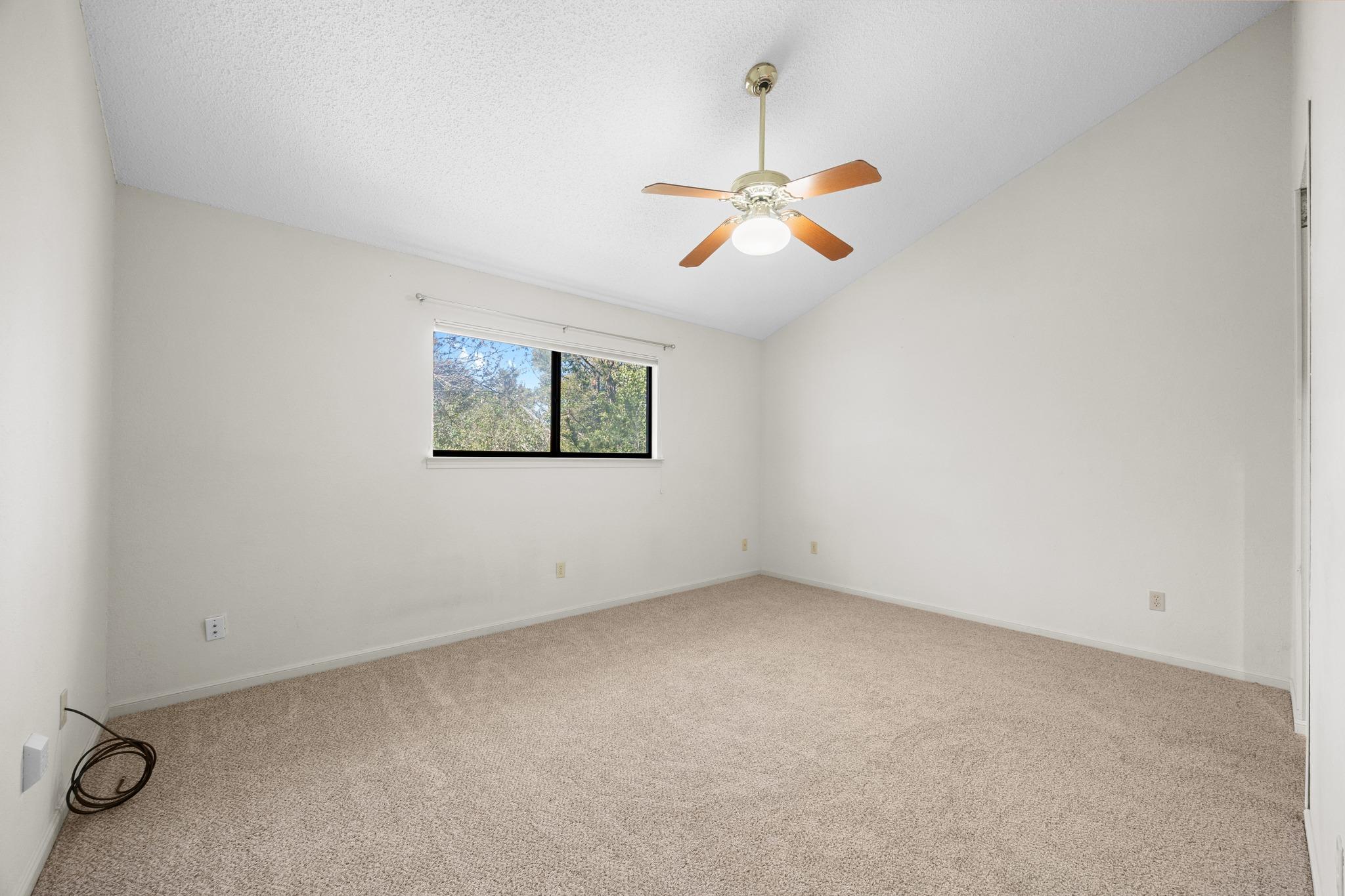 9518 Topridge Dr # 28, Austin, TX 78750