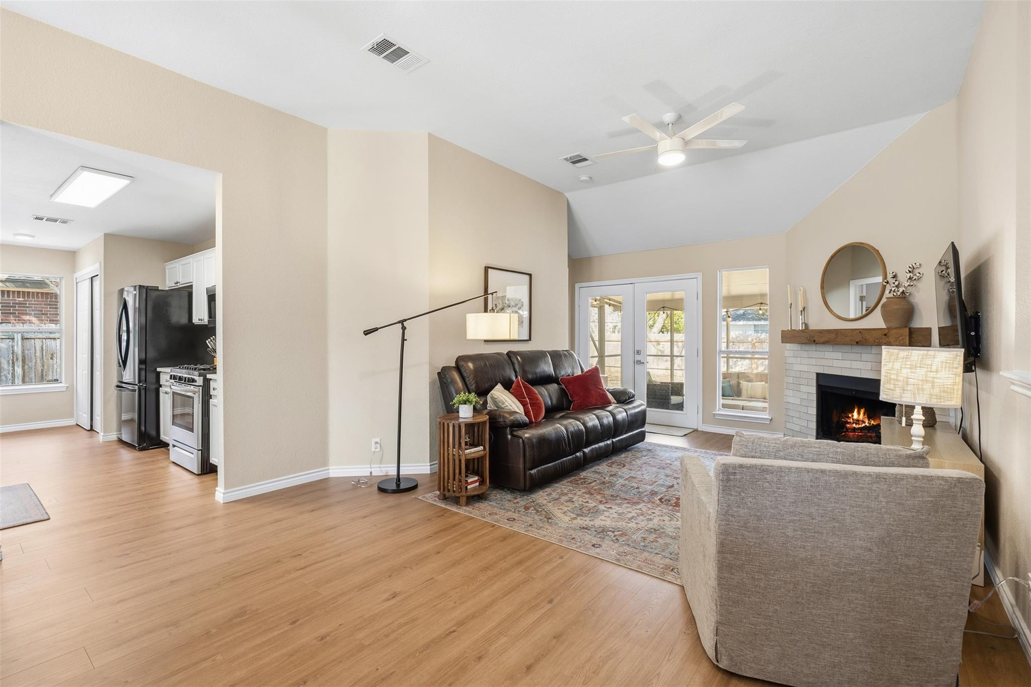 115 Finch Ln, Georgetown, TX 78626