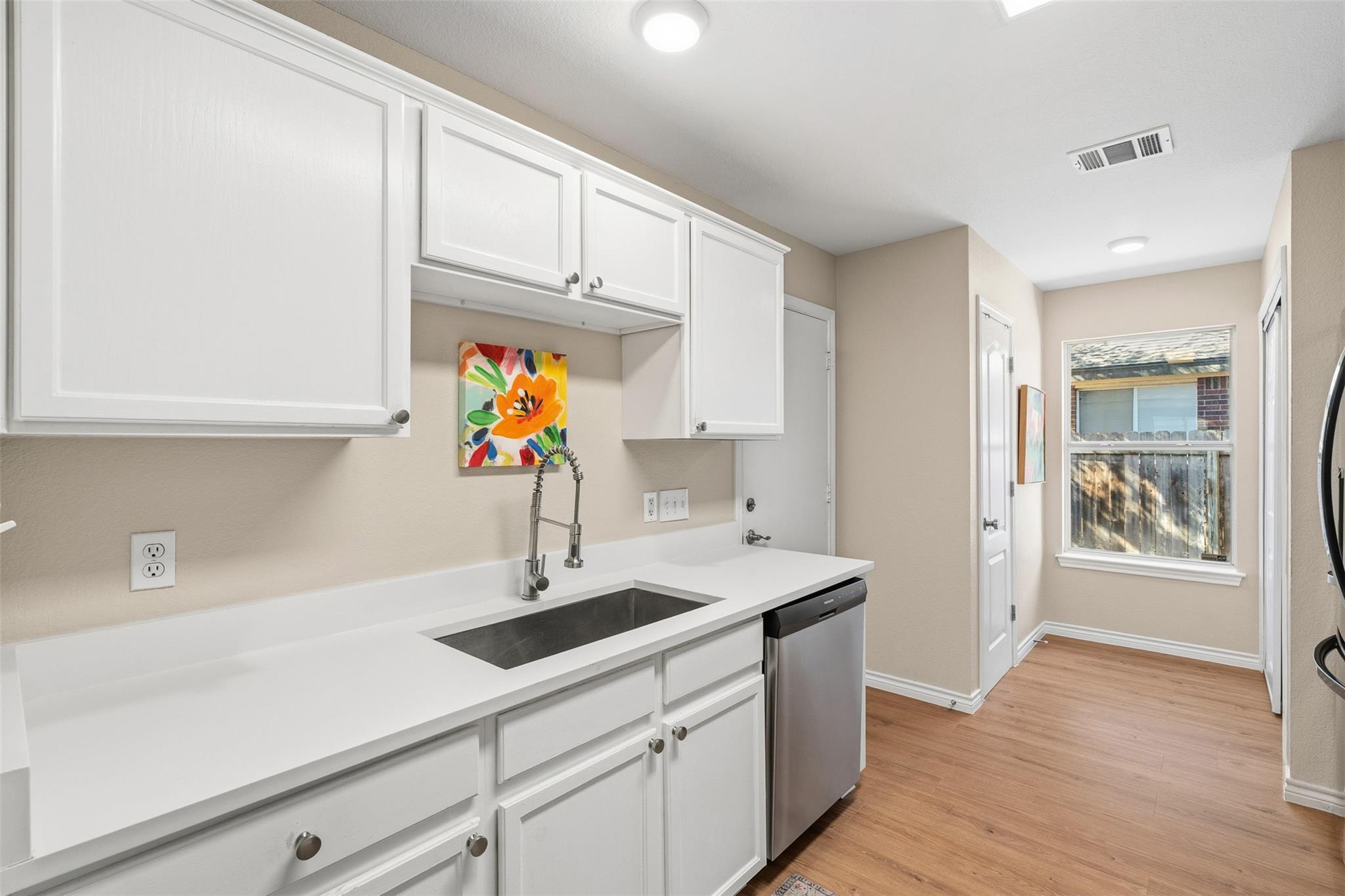 115 Finch Ln, Georgetown, TX 78626