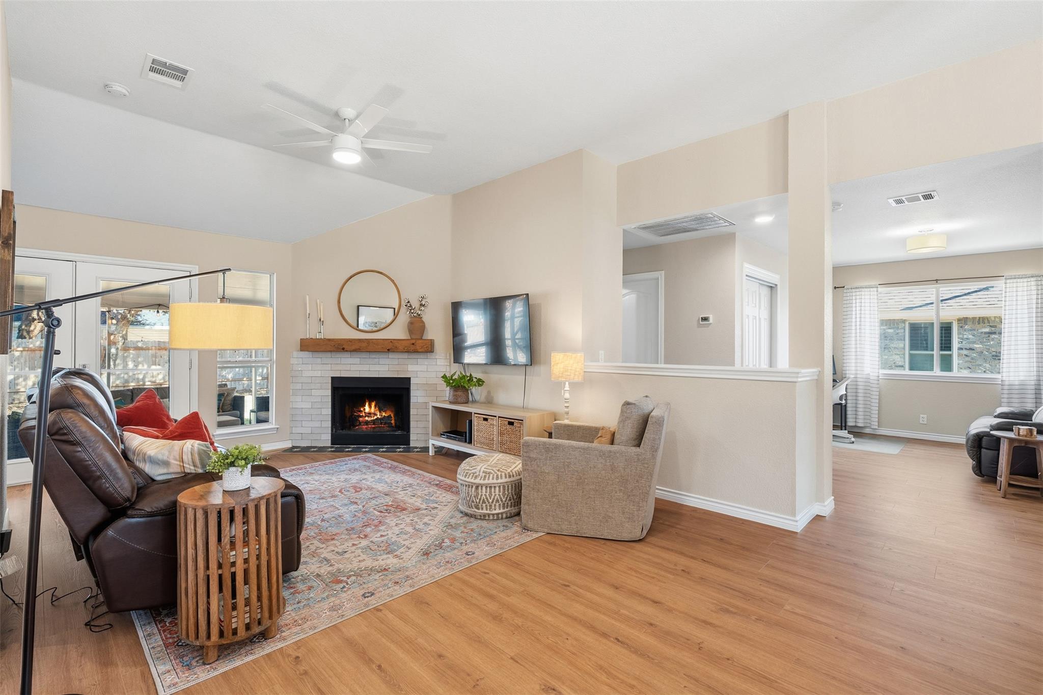 115 Finch Ln, Georgetown, TX 78626