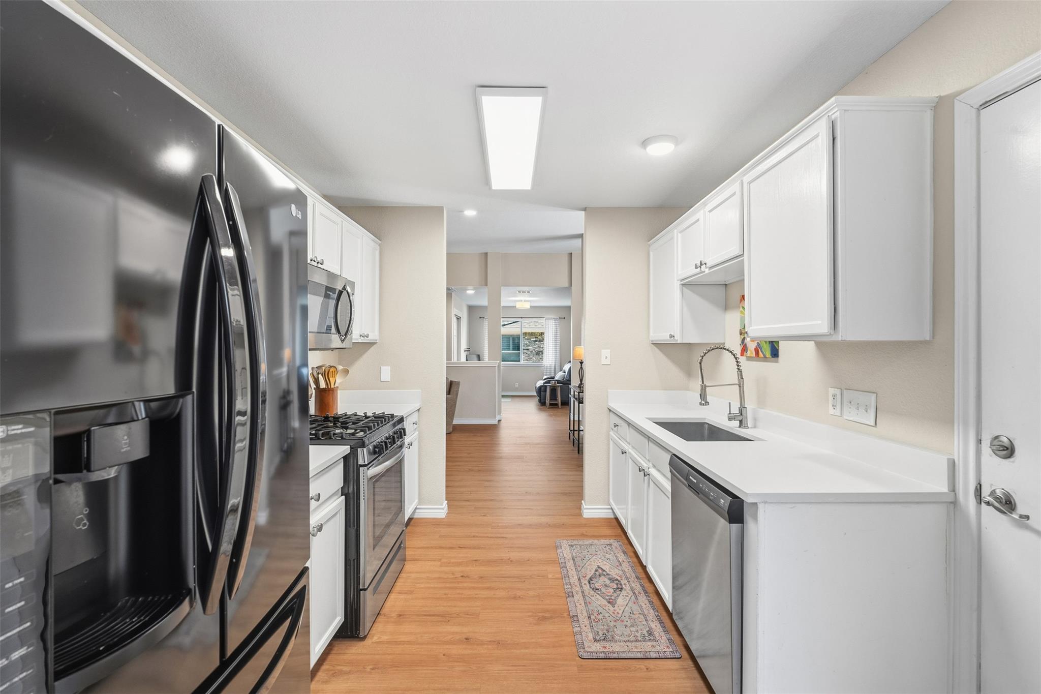 115 Finch Ln, Georgetown, TX 78626