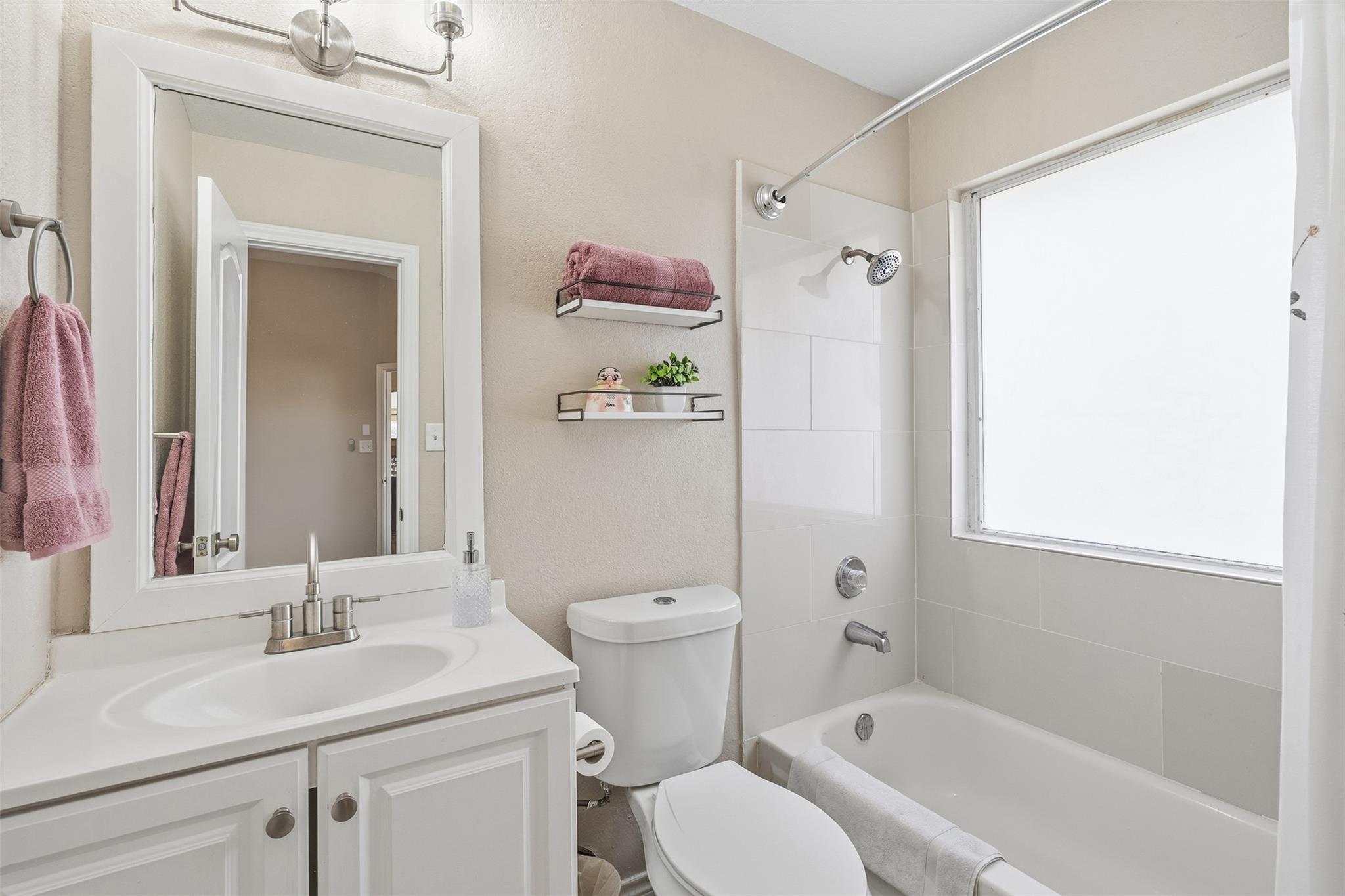 115 Finch Ln, Georgetown, TX 78626