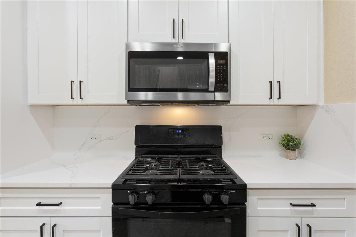 1024 Chad Loop, Round Rock, TX 78665