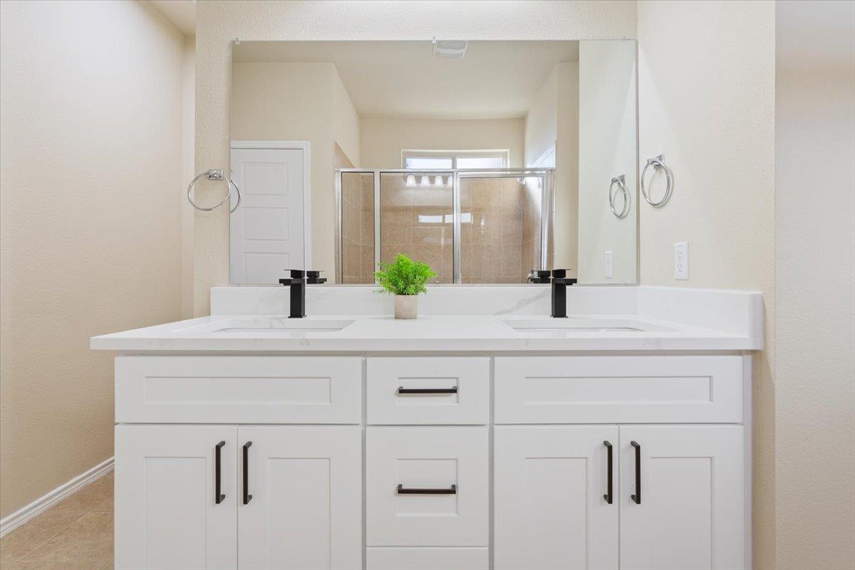 1024 Chad Loop, Round Rock, TX 78665