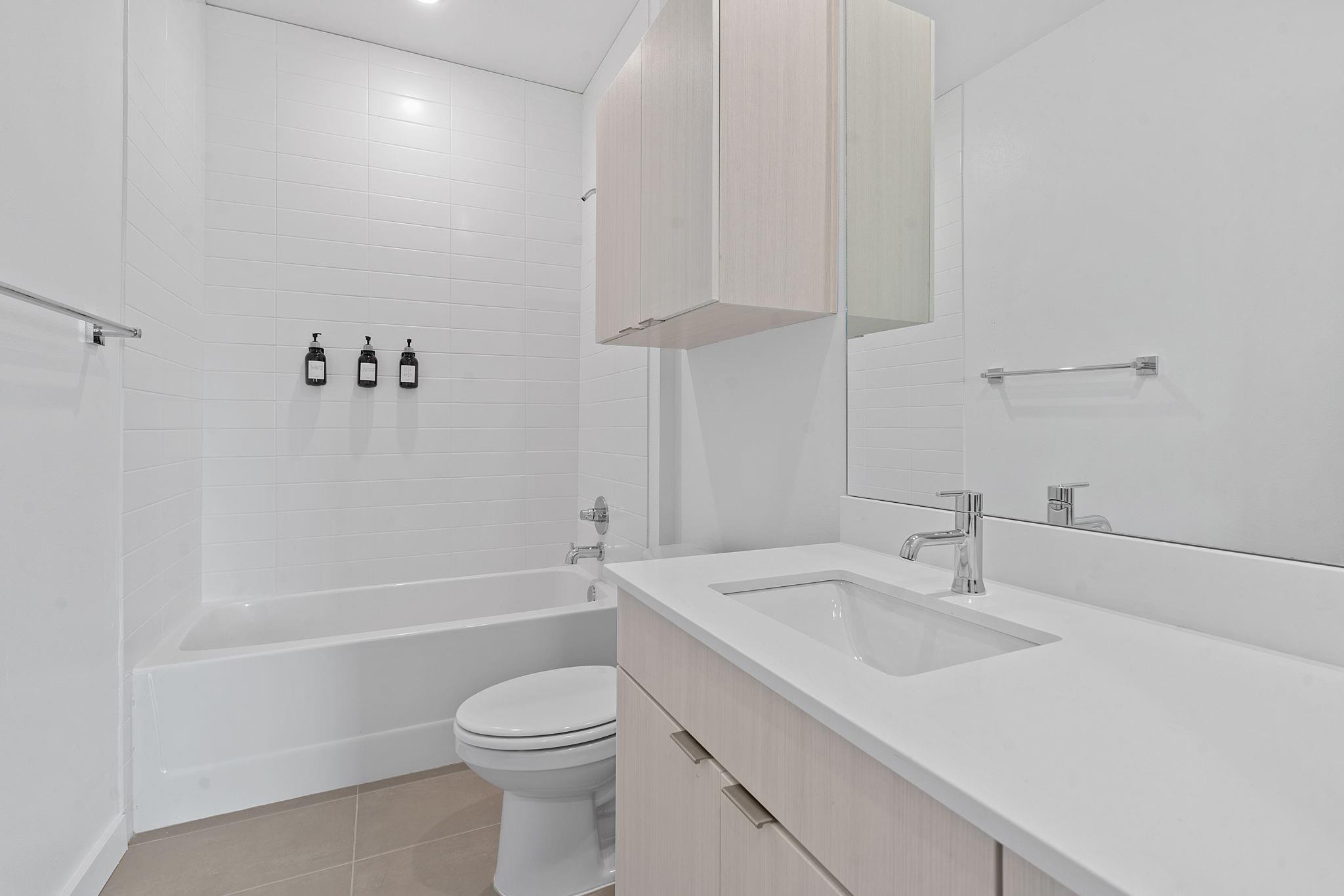 4802 S Congress Ave # 124, Austin, TX 78745