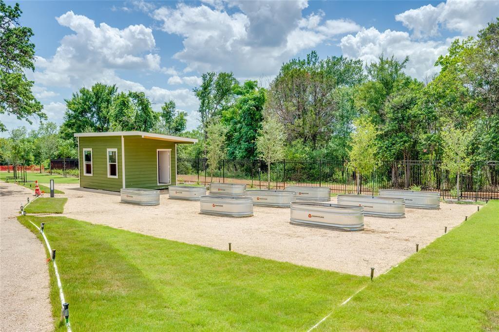 4802 S Congress Ave # 124, Austin, TX 78745