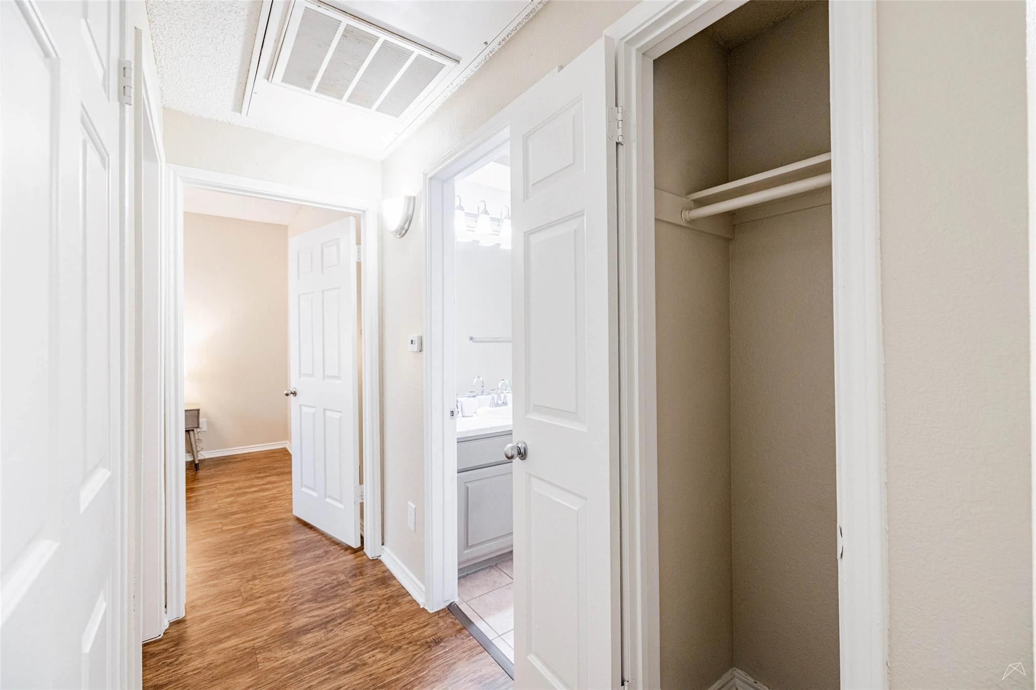 11908 Anderson Mill Rd # 312, Austin, TX 78726