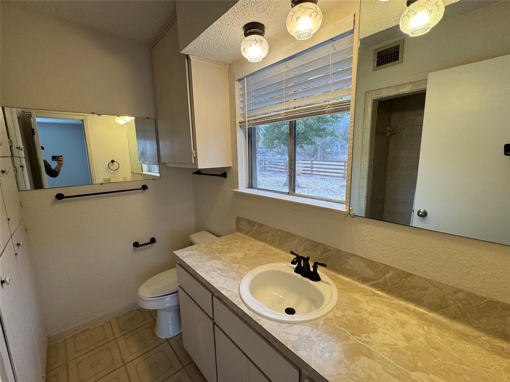 9706 Swansons Ranch Rd, Austin, TX 78748