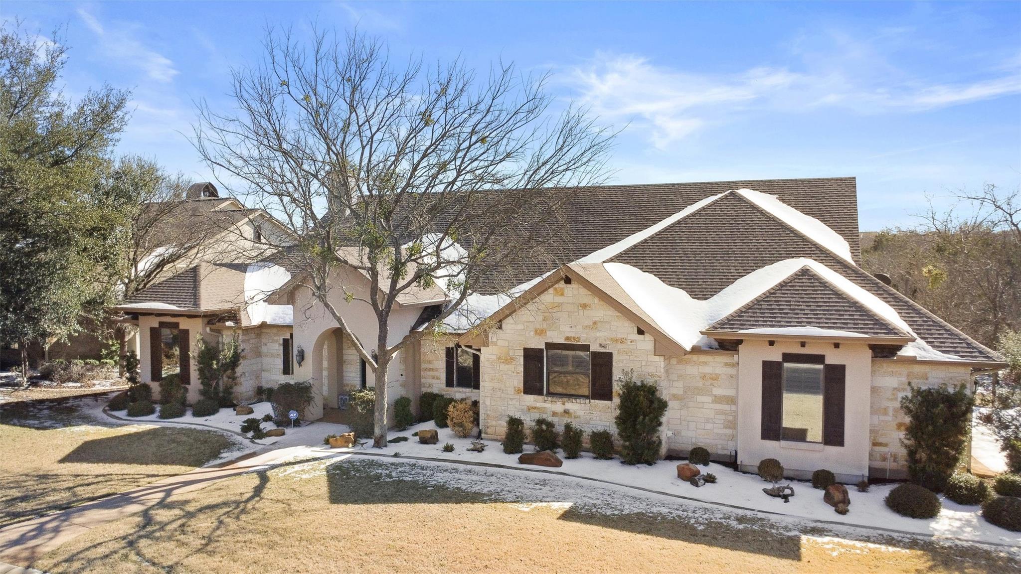 203 Pristine Ln, Georgetown, TX 78633