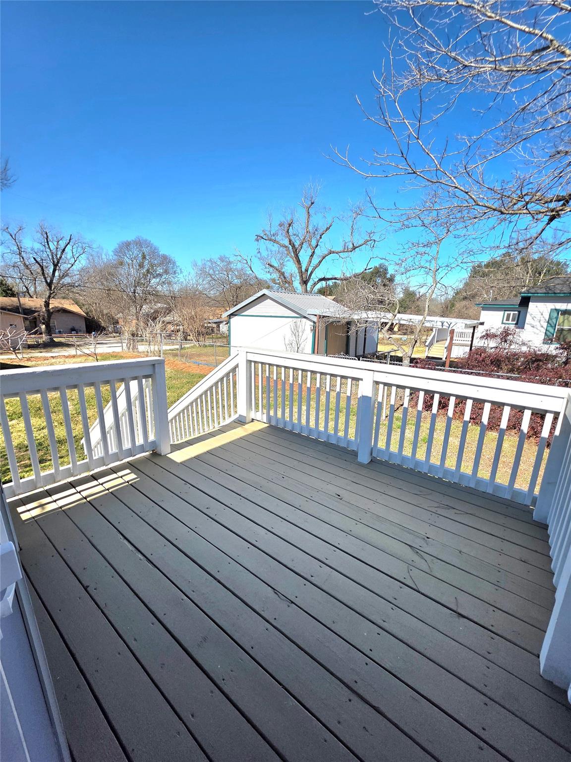 415 N Main St, Rockdale, TX 76567