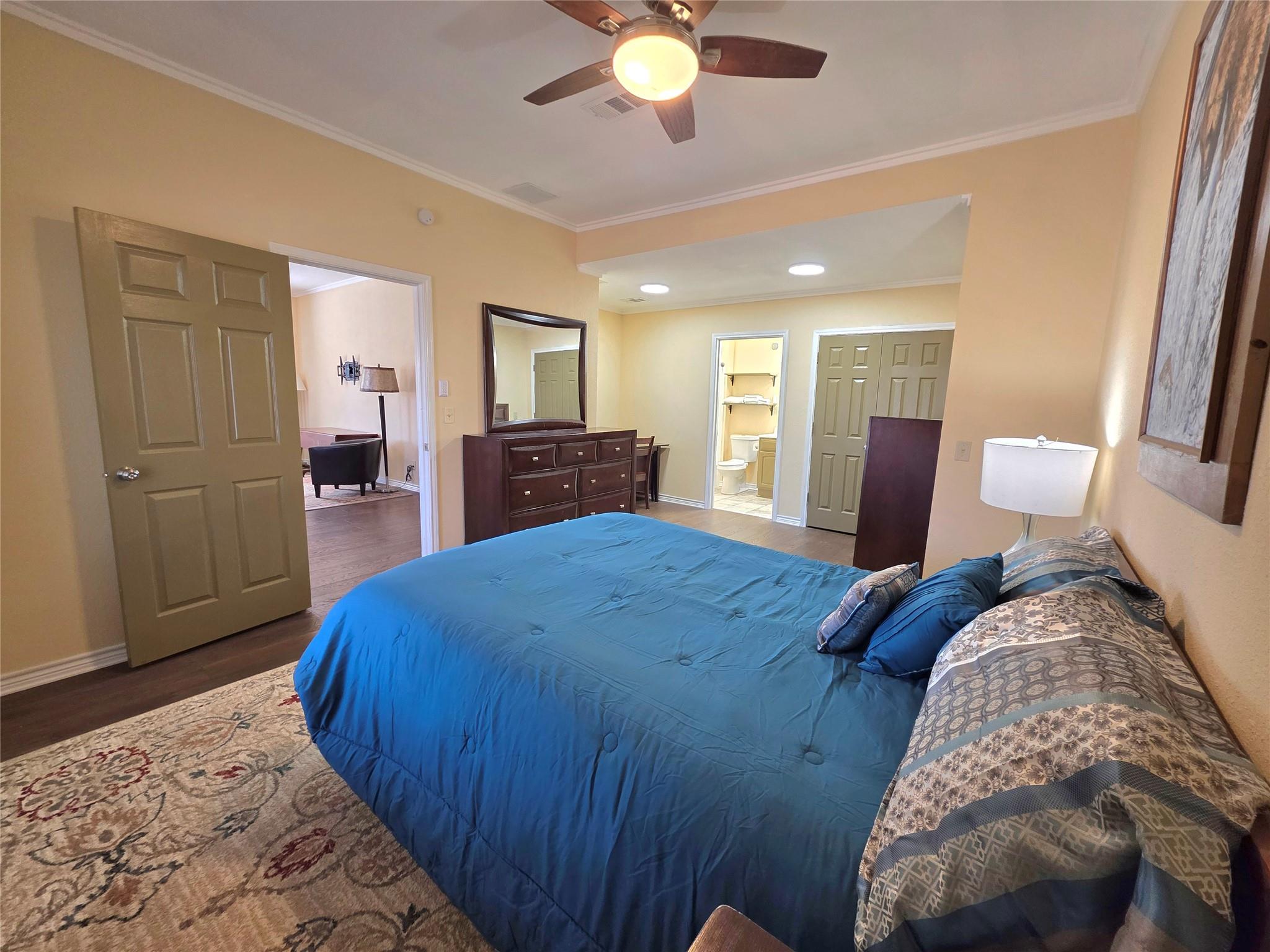 415 N Main St, Rockdale, TX 76567