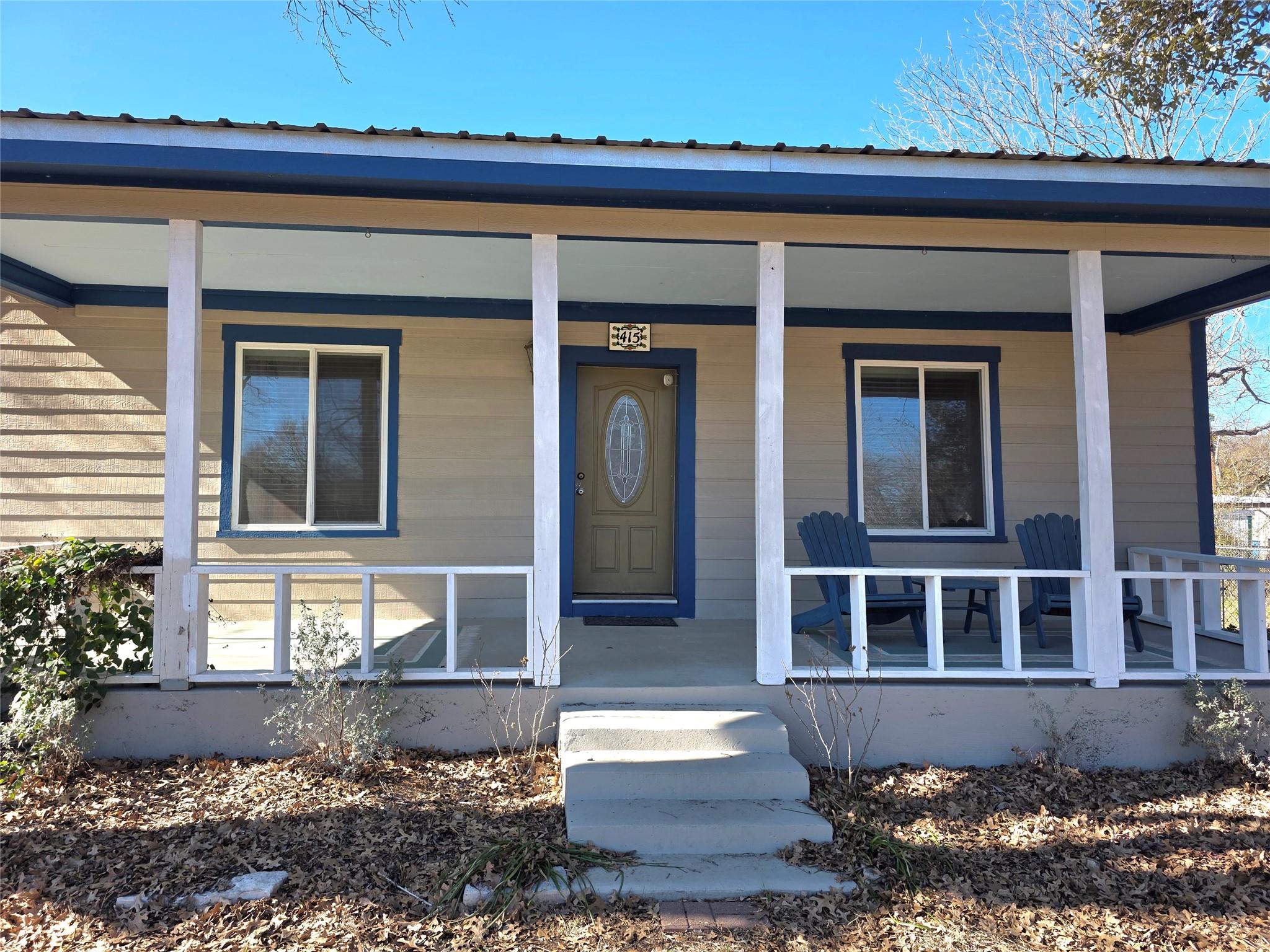 415 N Main St, Rockdale, TX 76567