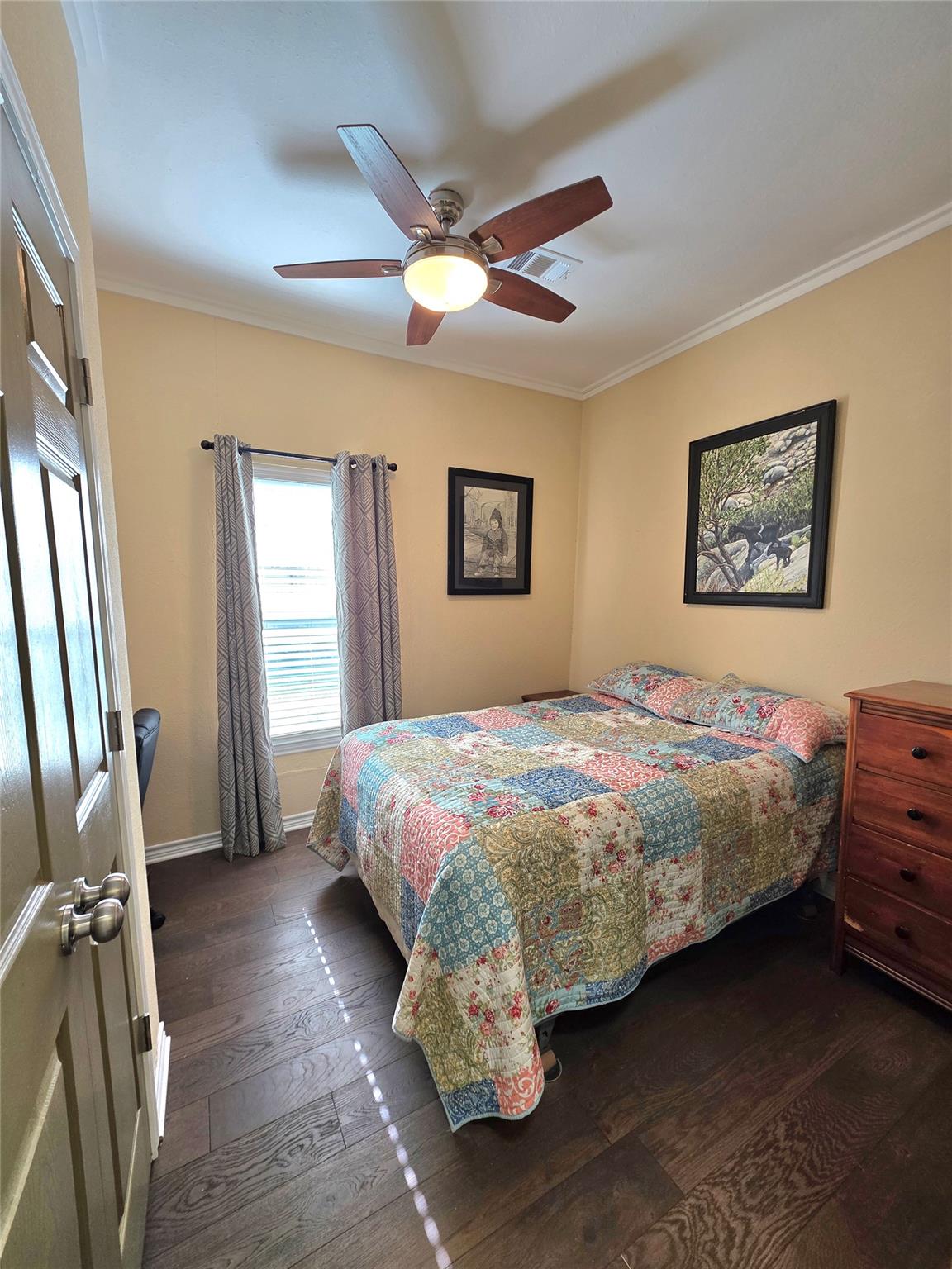 415 N Main St, Rockdale, TX 76567