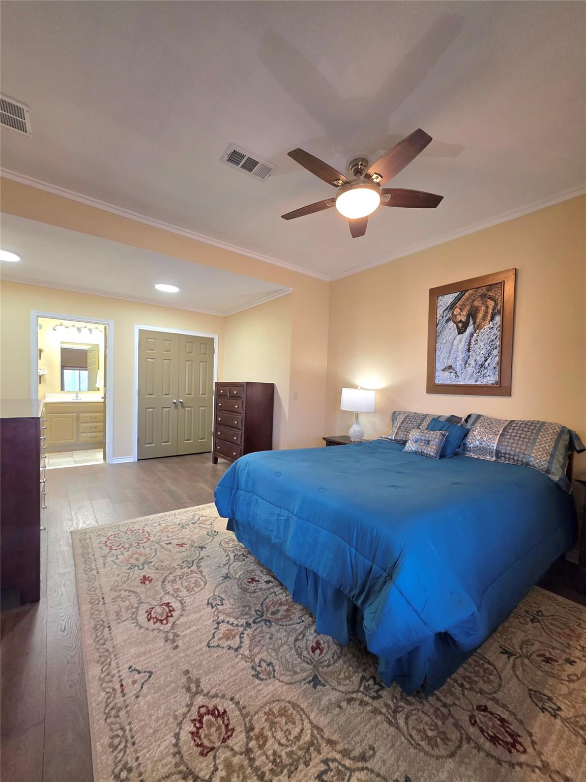 415 N Main St, Rockdale, TX 76567